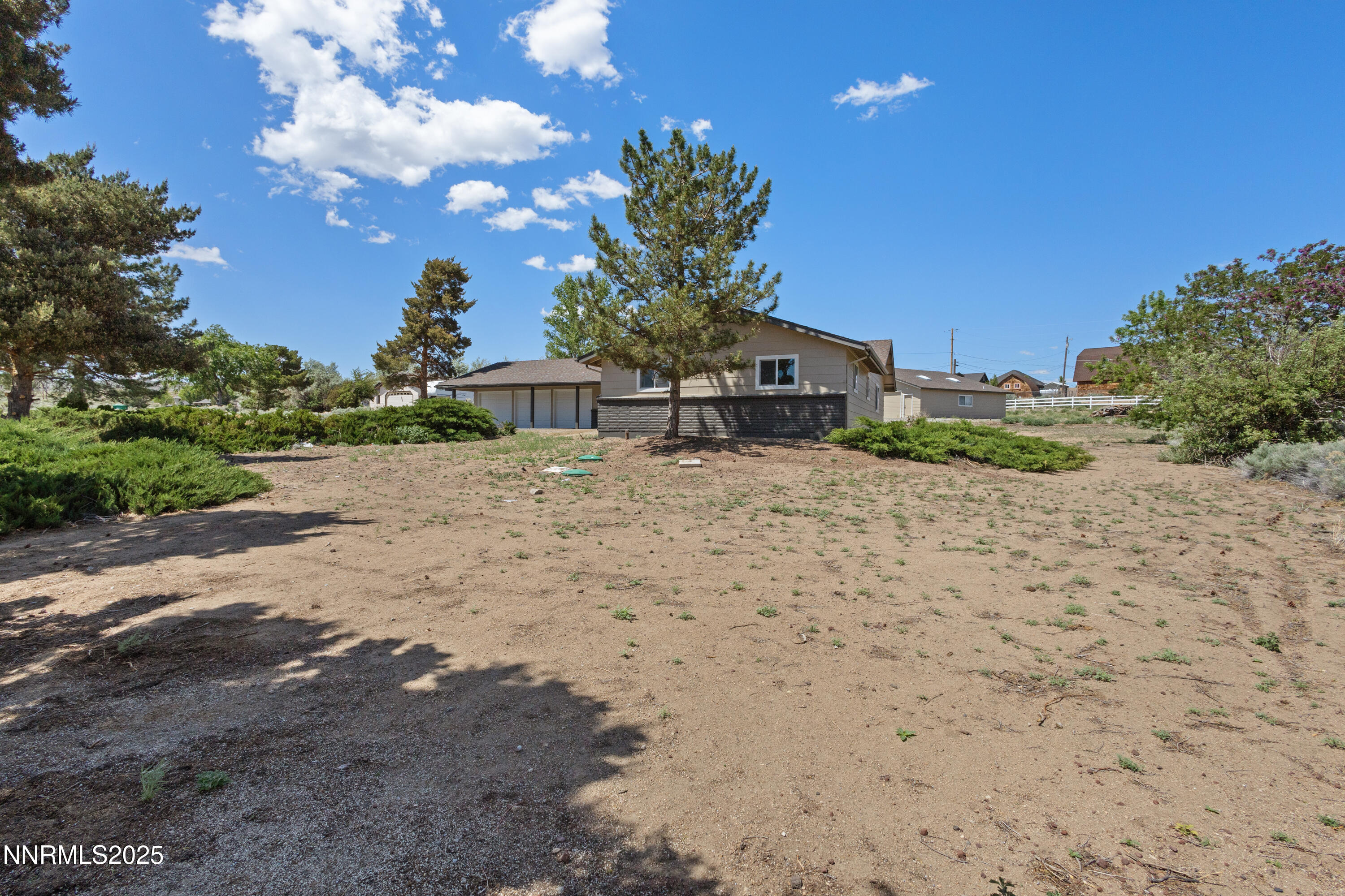 10835 Silver Knolls Boulevard Property Photo 3