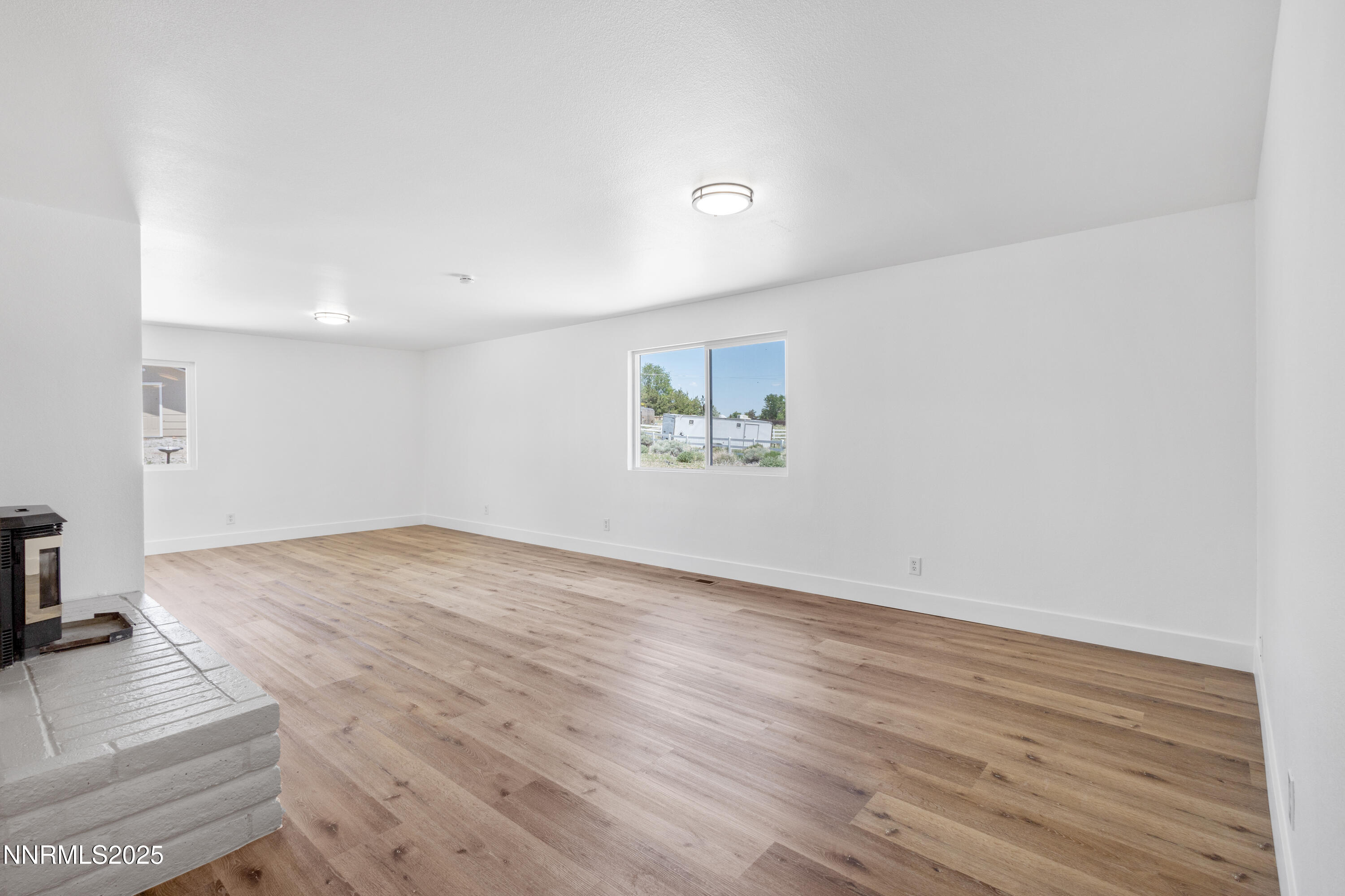 10835 Silver Knolls Boulevard Property Photo 9