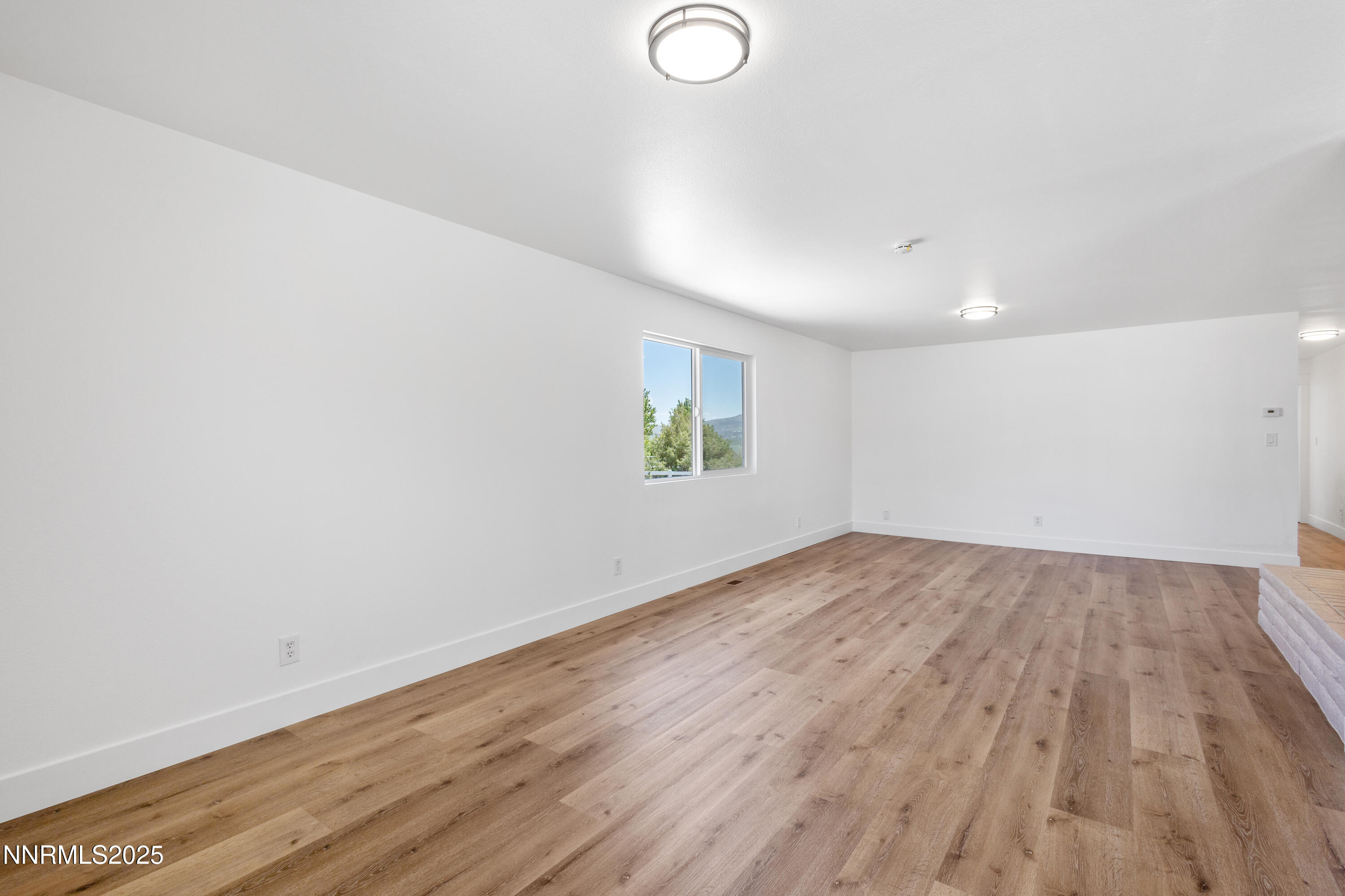 10835 Silver Knolls Boulevard Property Photo 11