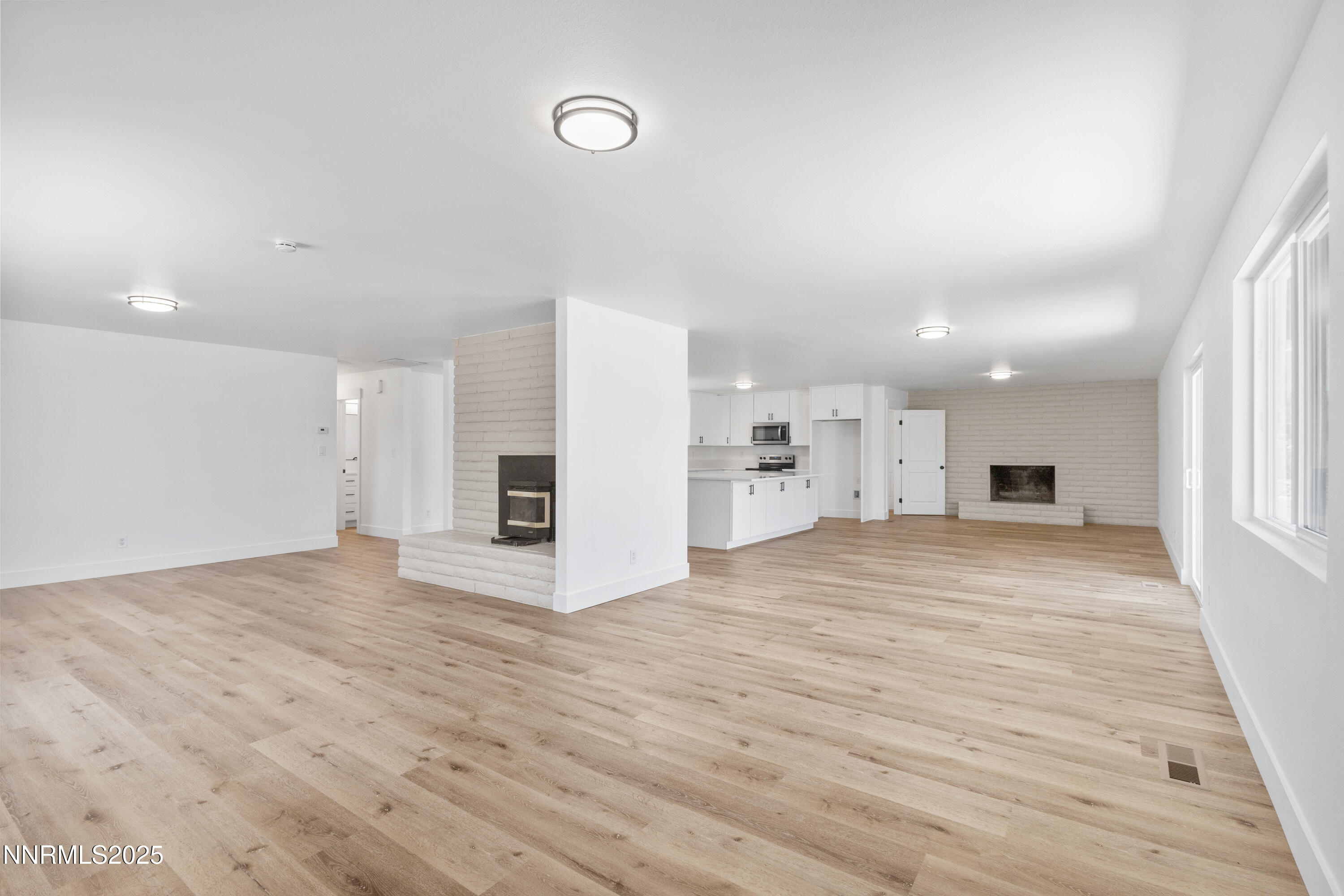 10835 Silver Knolls Boulevard Property Photo 12