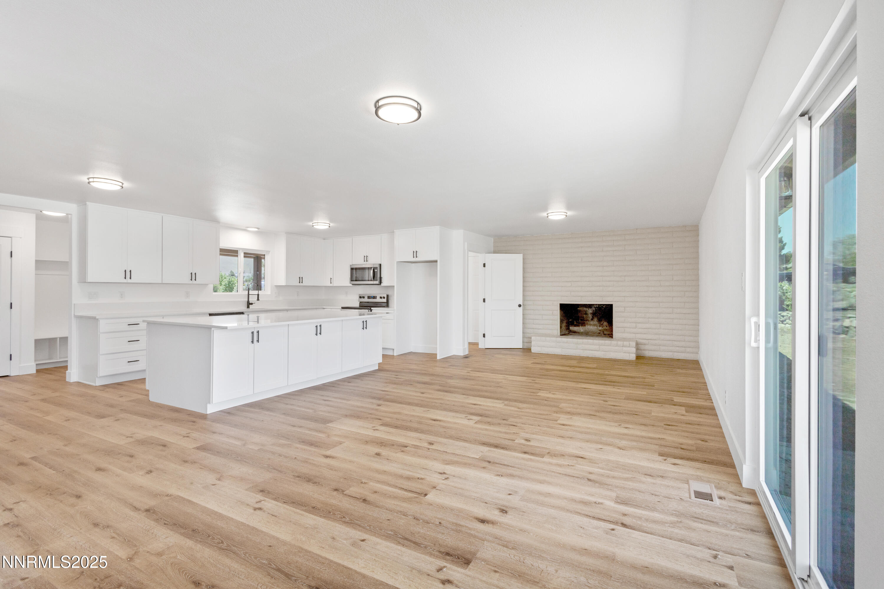 10835 Silver Knolls Boulevard Property Photo 14