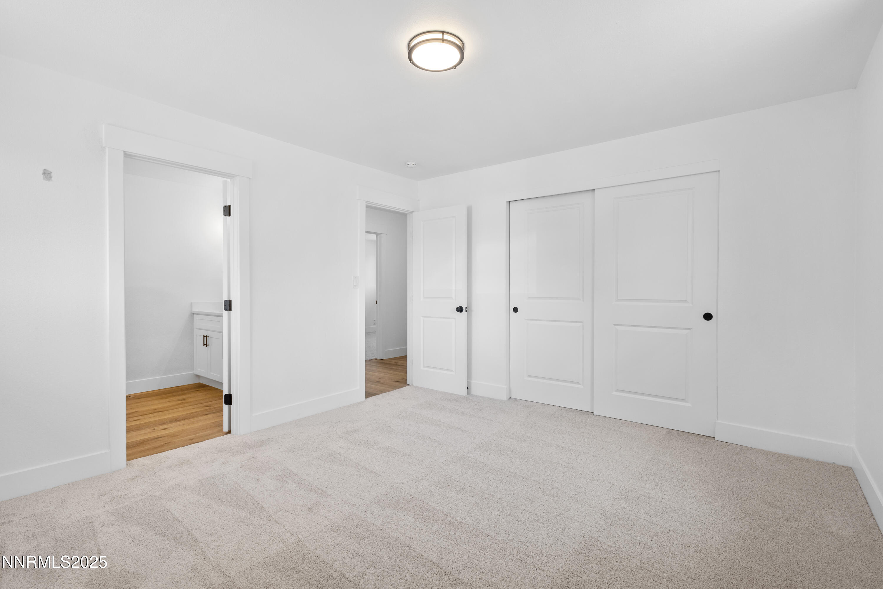 10835 Silver Knolls Boulevard Property Photo 24