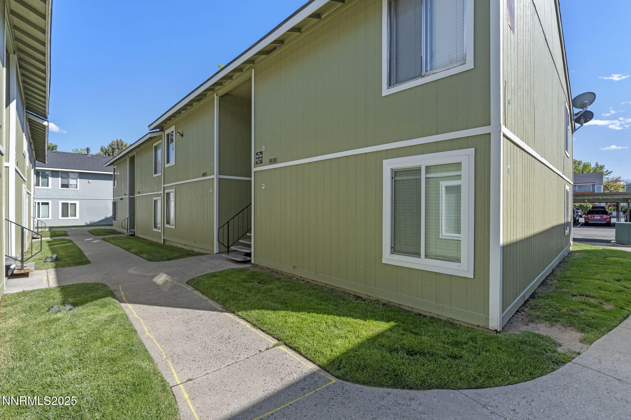 4608 Neil Road Property Photo 1
