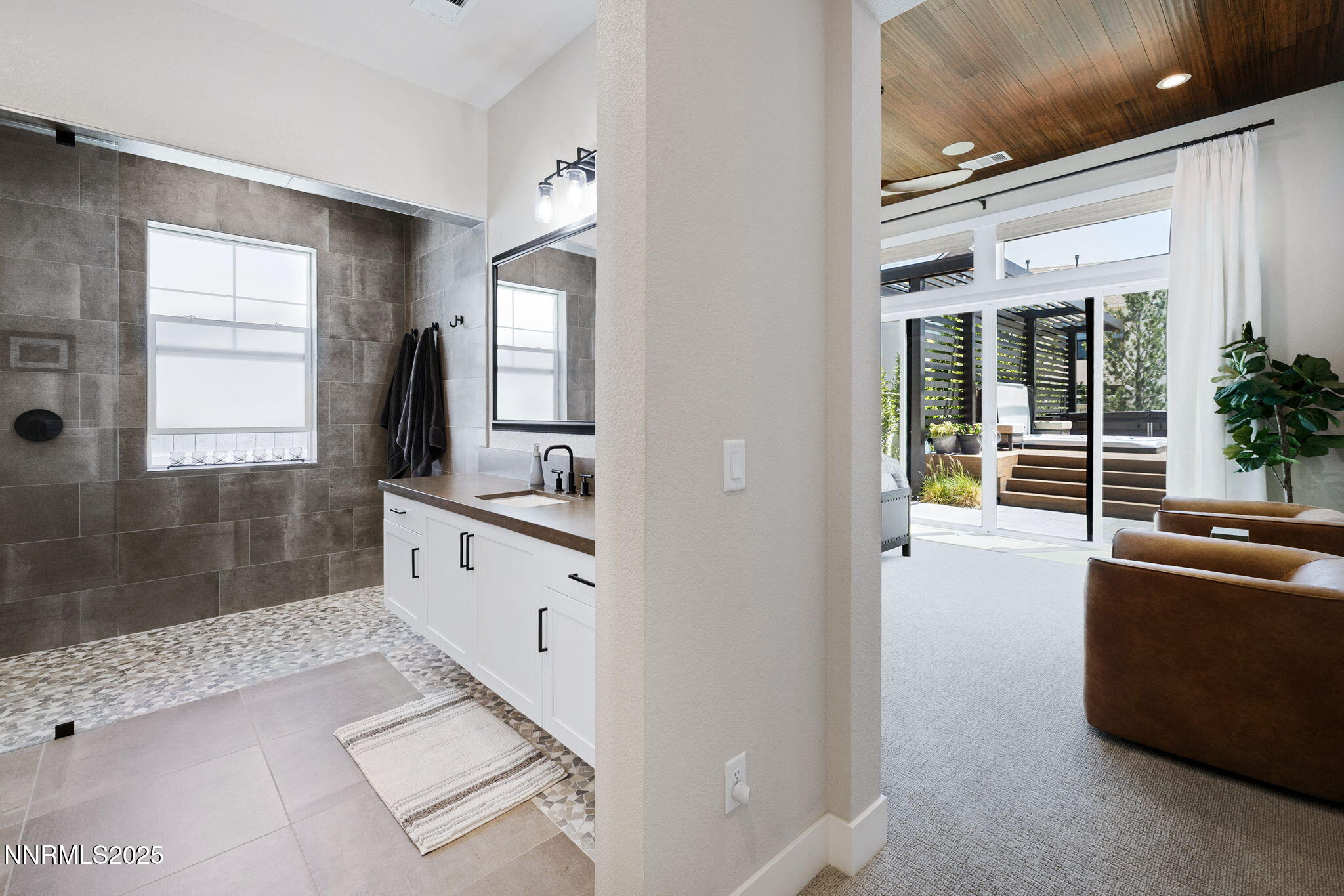 208 Criollo Court Property Photo 14