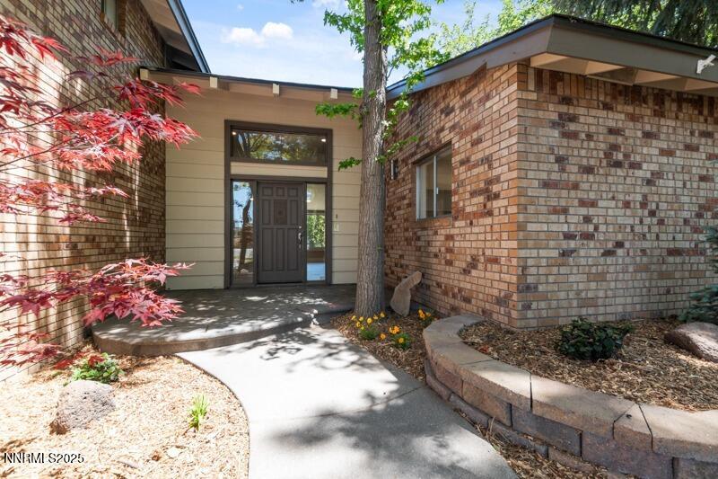2080 Del Rio Lane Property Photo 3