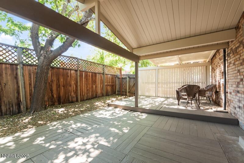2080 Del Rio Lane Property Photo 28