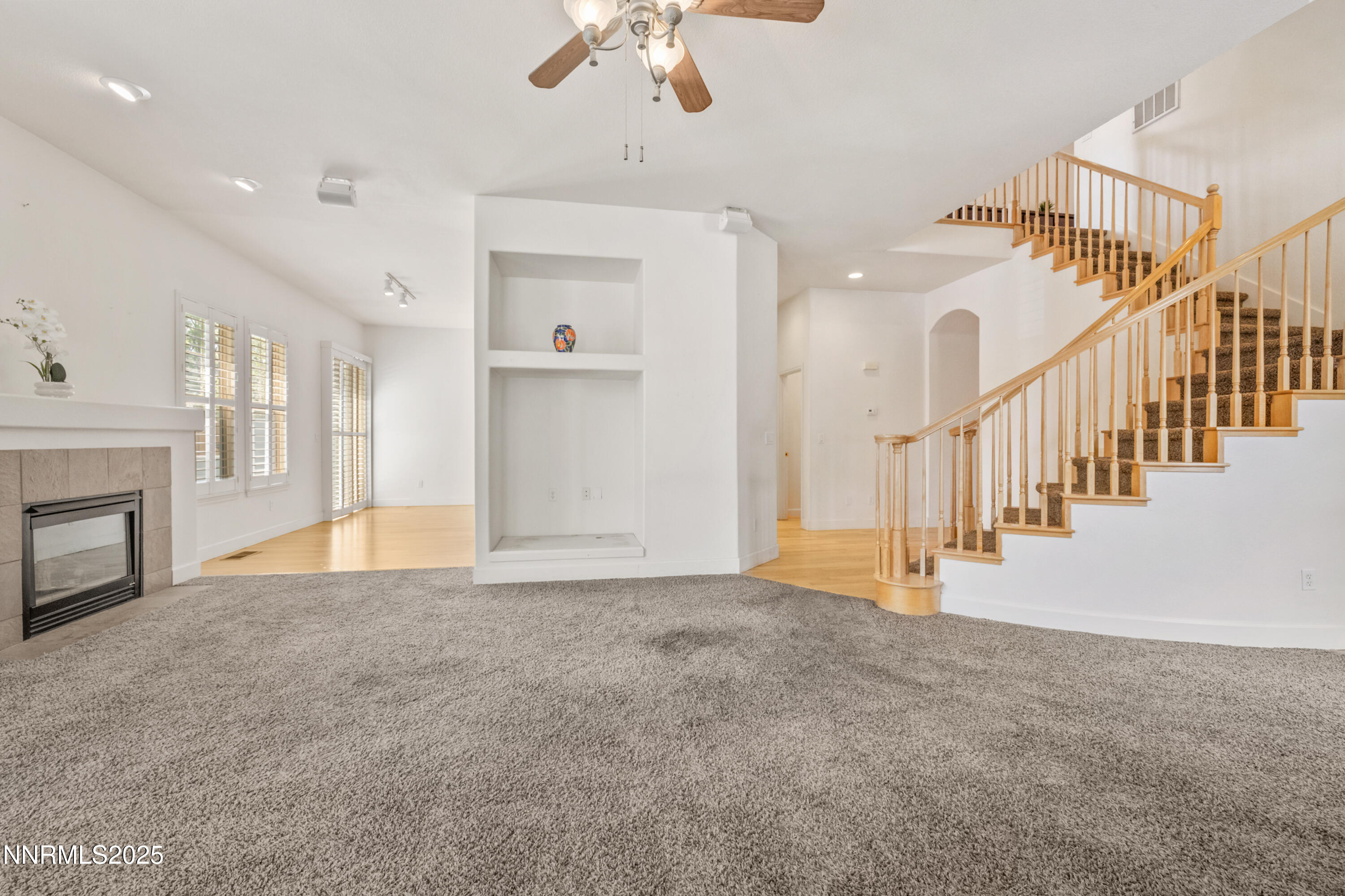 6638 Aston Circle Property Photo 5