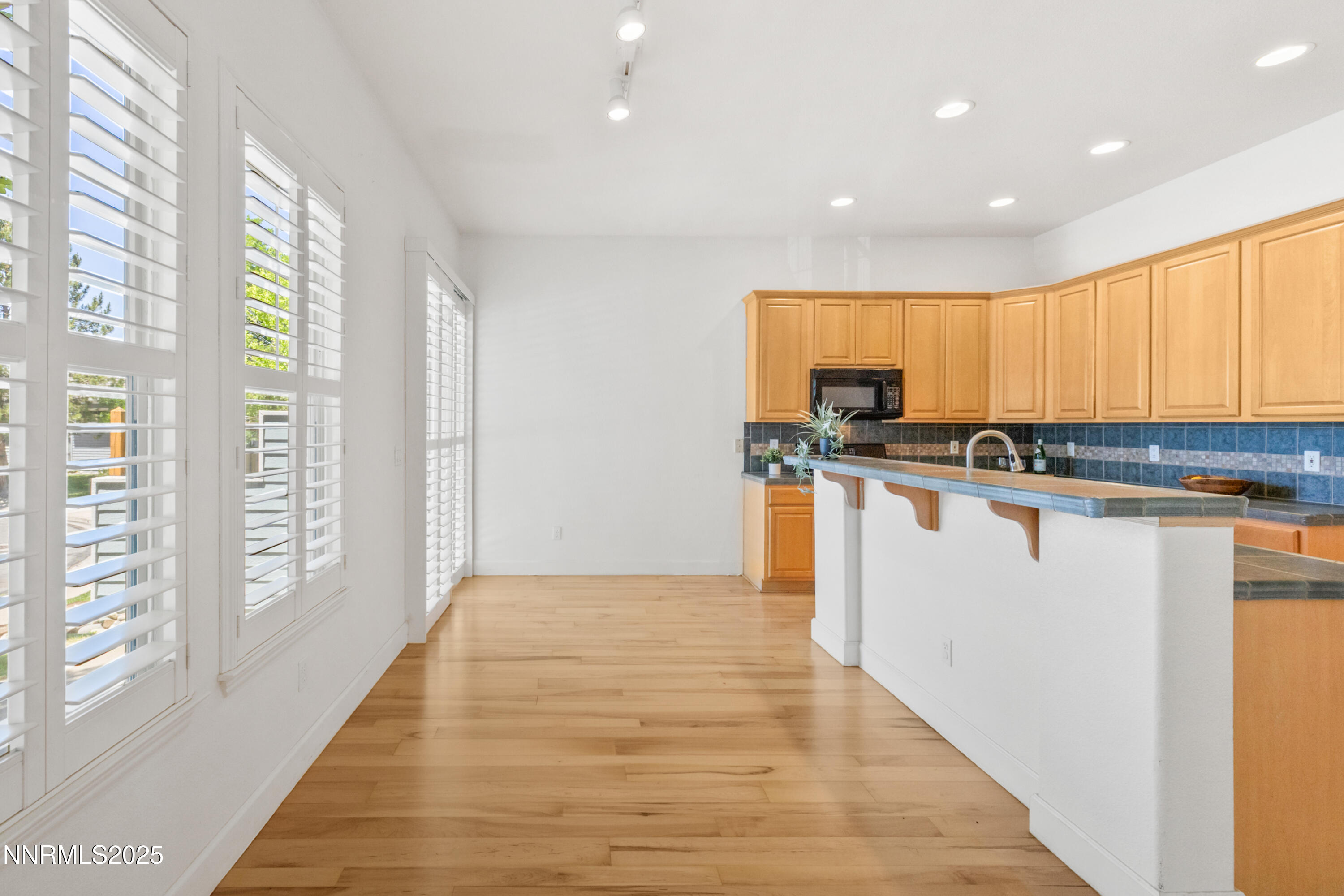 6638 Aston Circle Property Photo 8