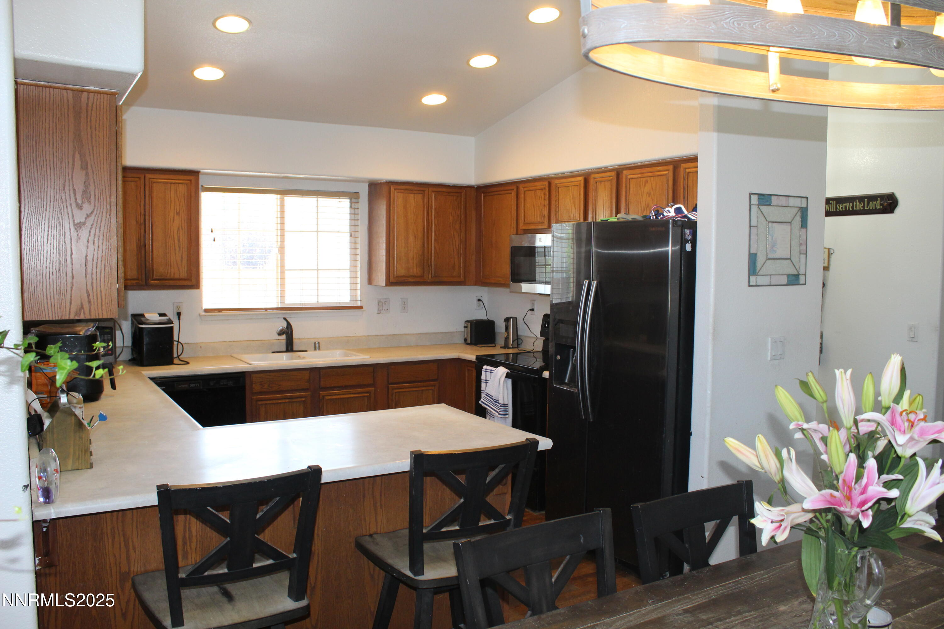 1423 Talking Sparrow Drive Property Photo 5