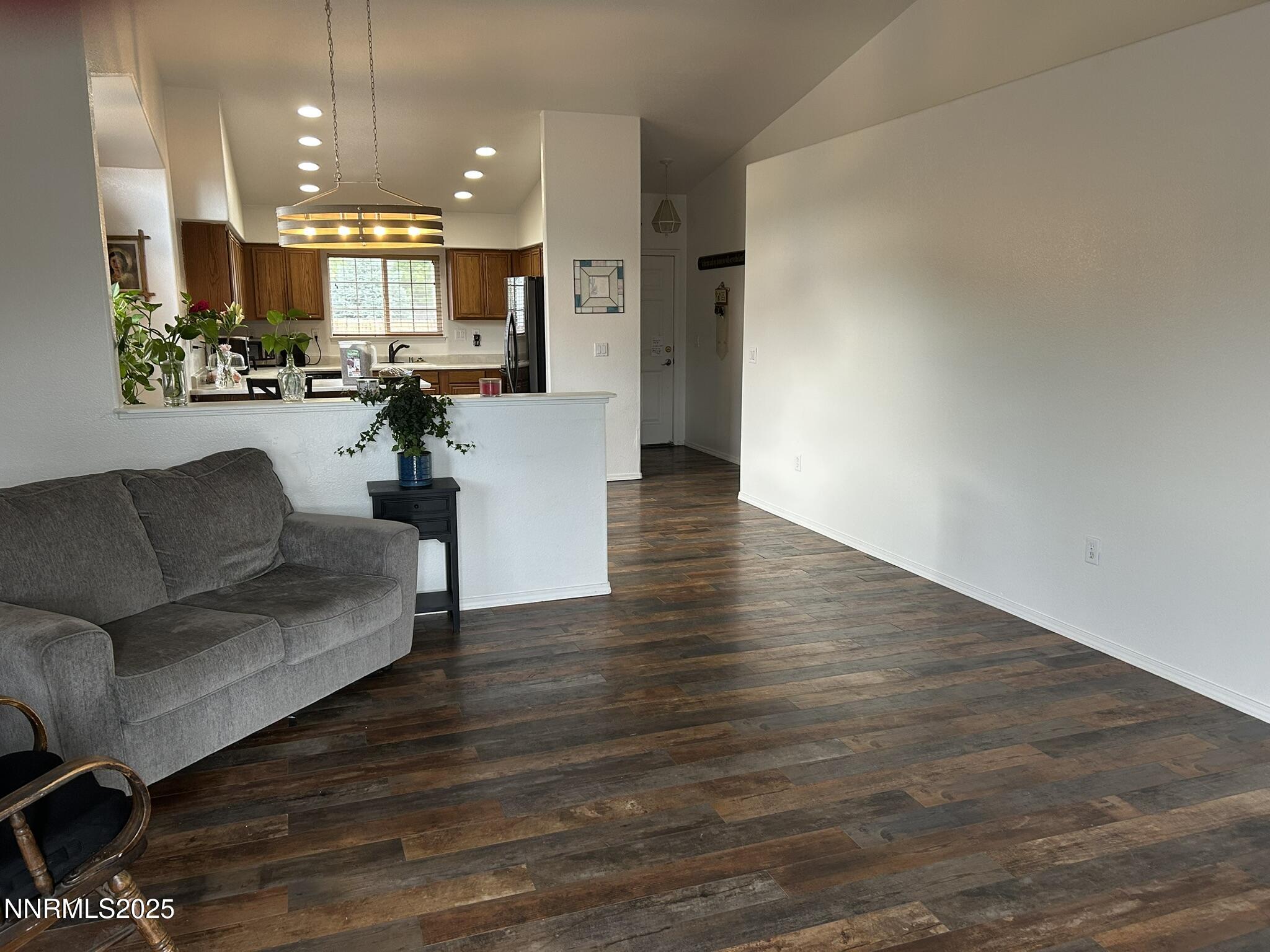 1423 Talking Sparrow Drive Property Photo 6