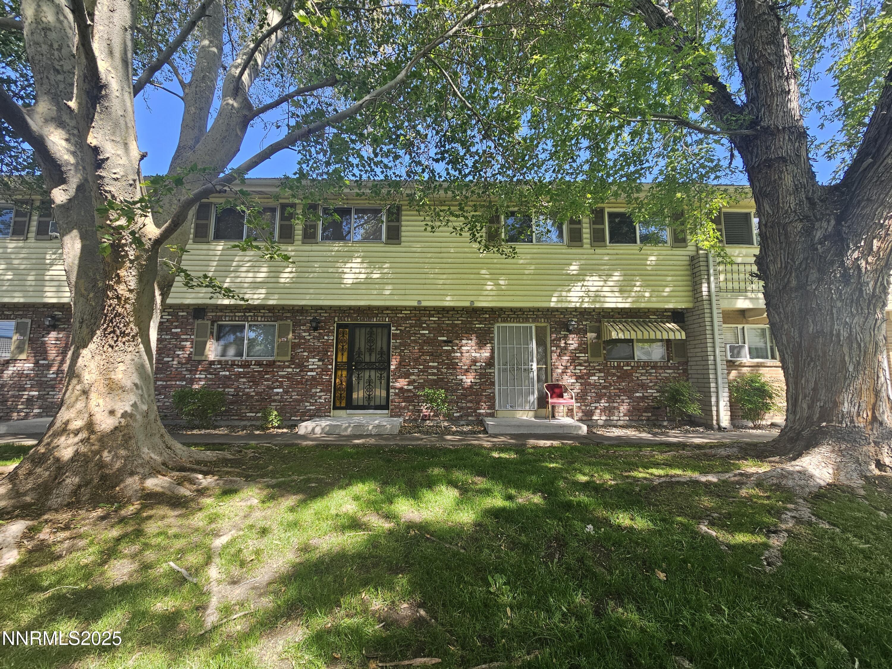 277 Smithridge Park Property Photo 1