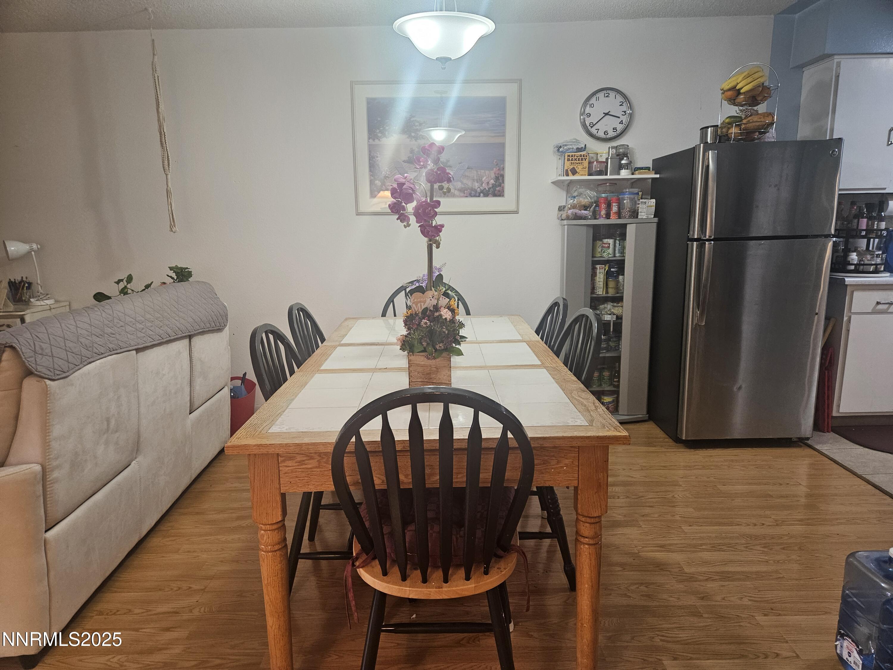 277 Smithridge Park Property Photo 5