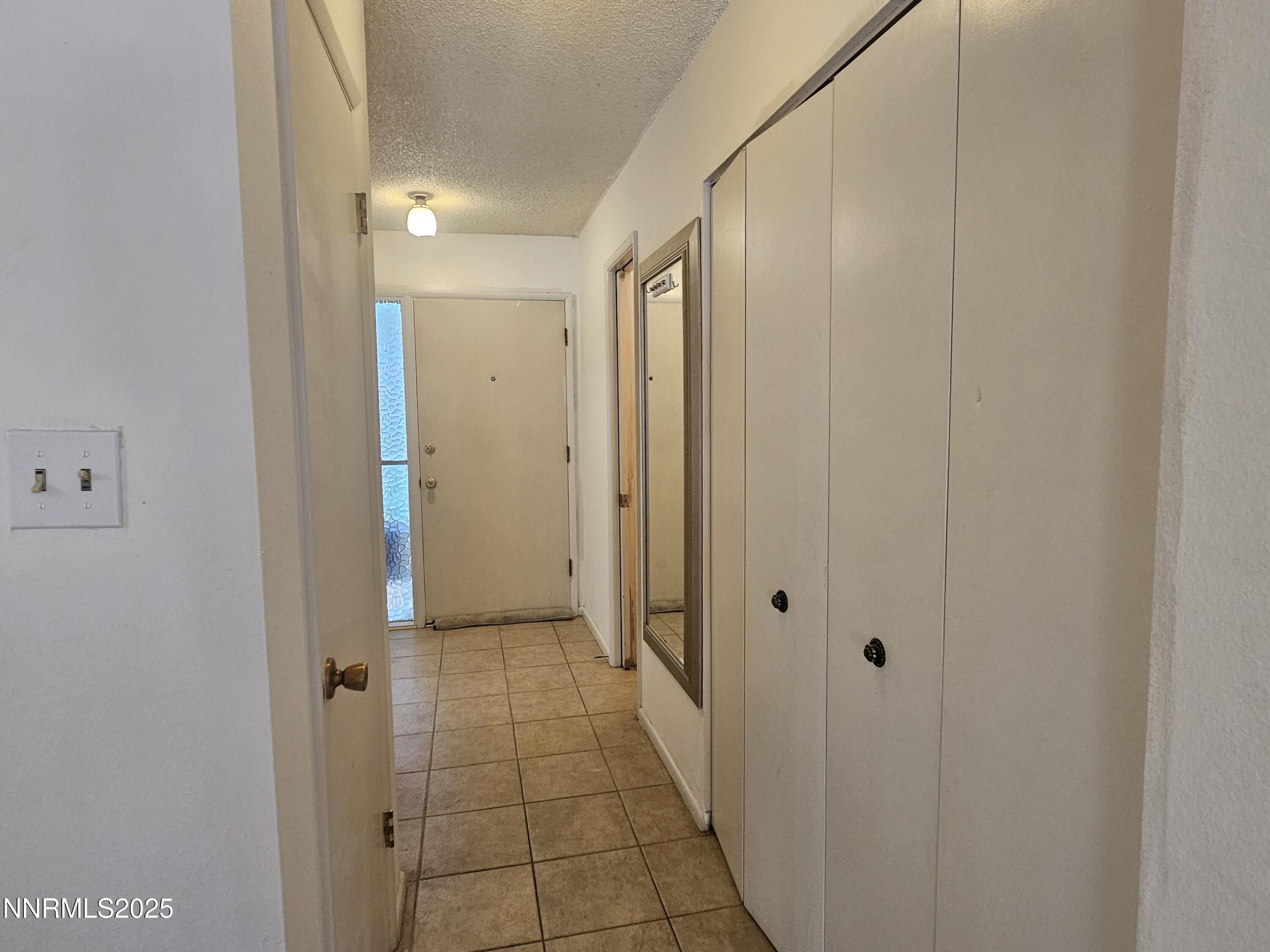 277 Smithridge Park Property Photo 9