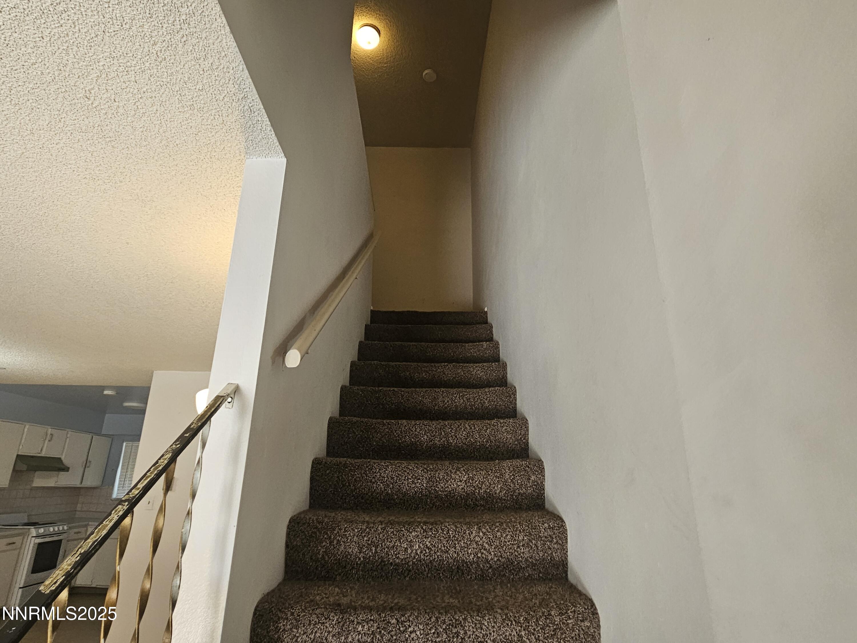 277 Smithridge Park Property Photo 19