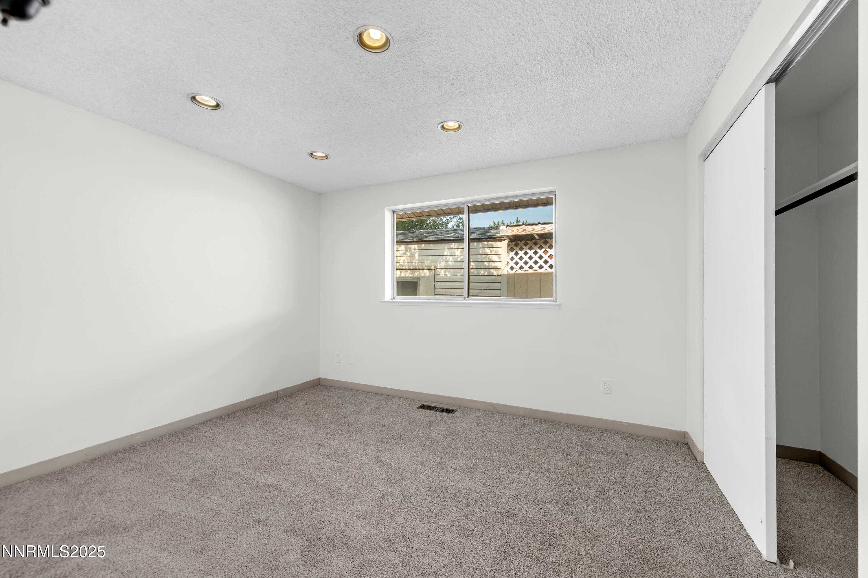 8581 Corrigan Way Property Photo 27