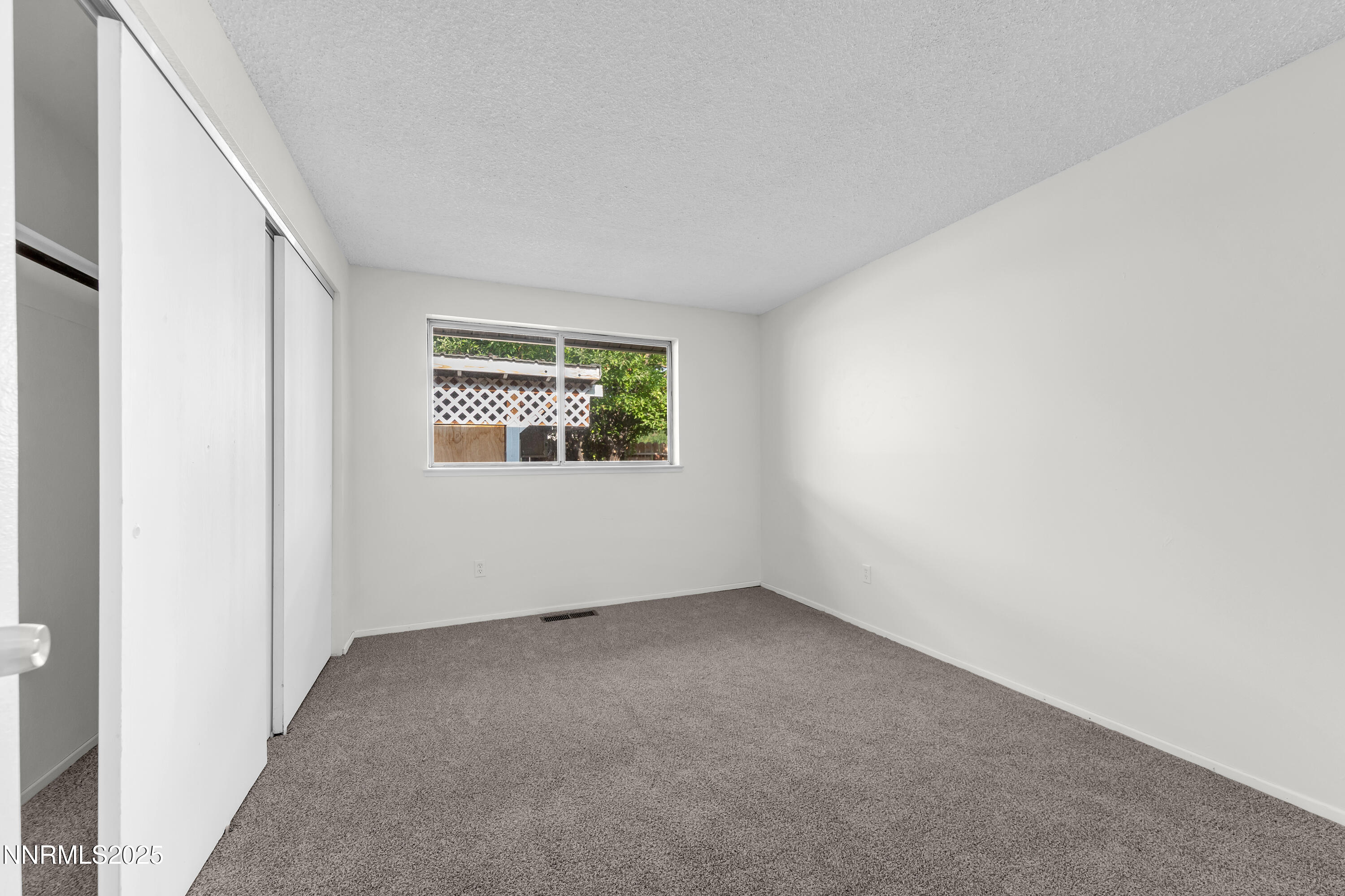 8581 Corrigan Way Property Photo 28
