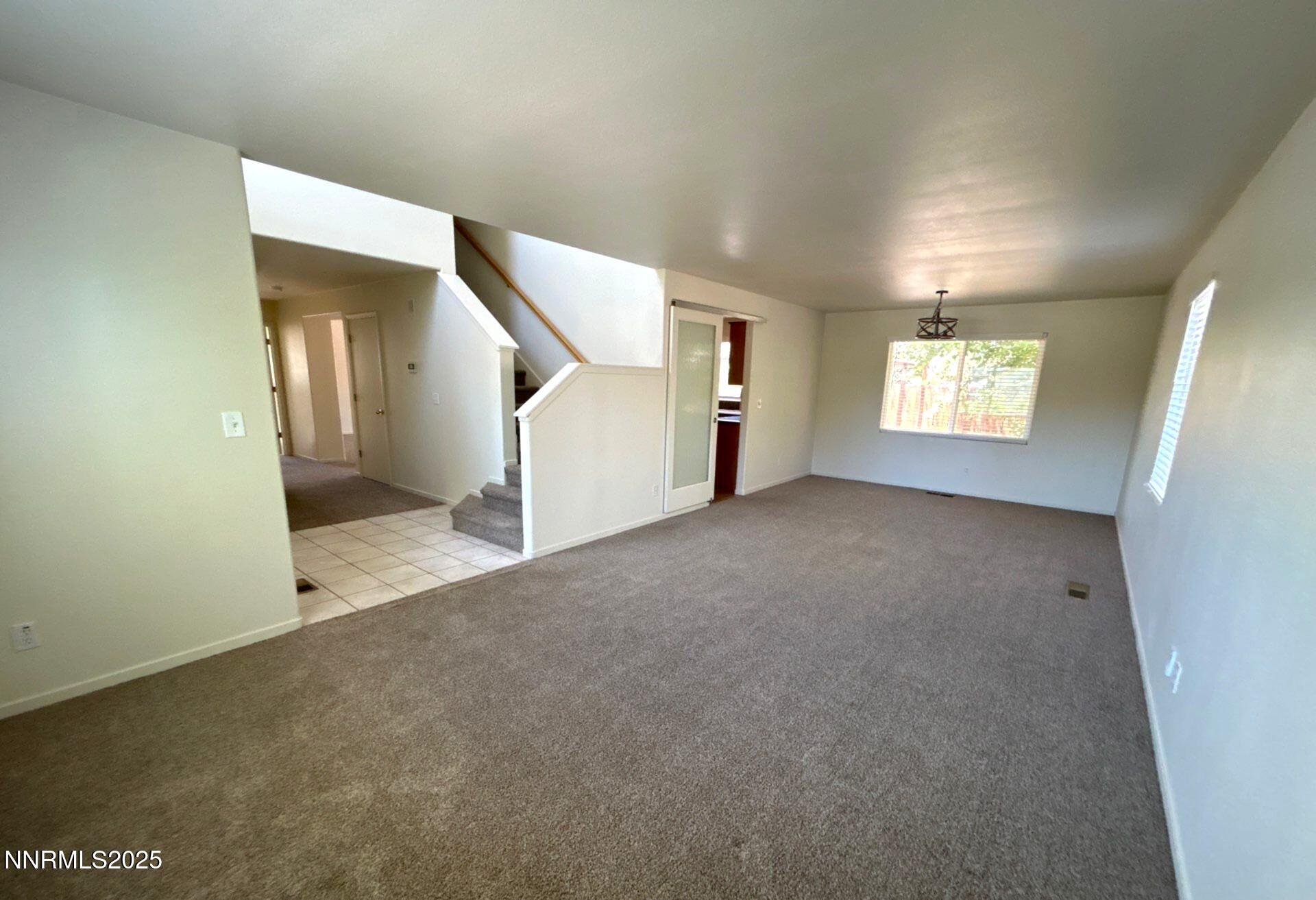 5153 Lorenzo Lane Property Photo 3