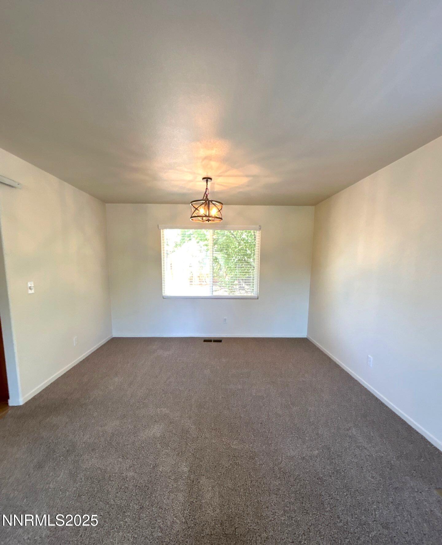 5153 Lorenzo Lane Property Photo 5