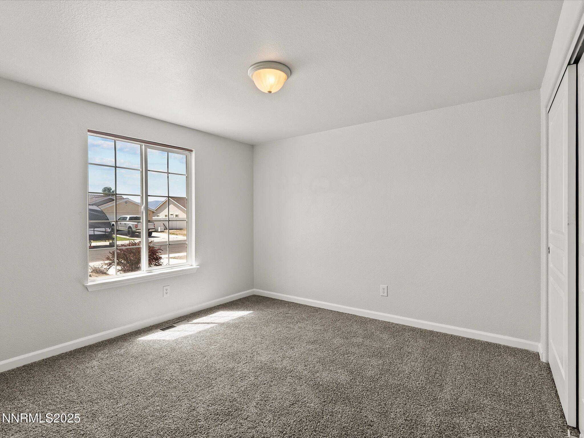 1463 Grey Bluffs Drive Property Photo 30