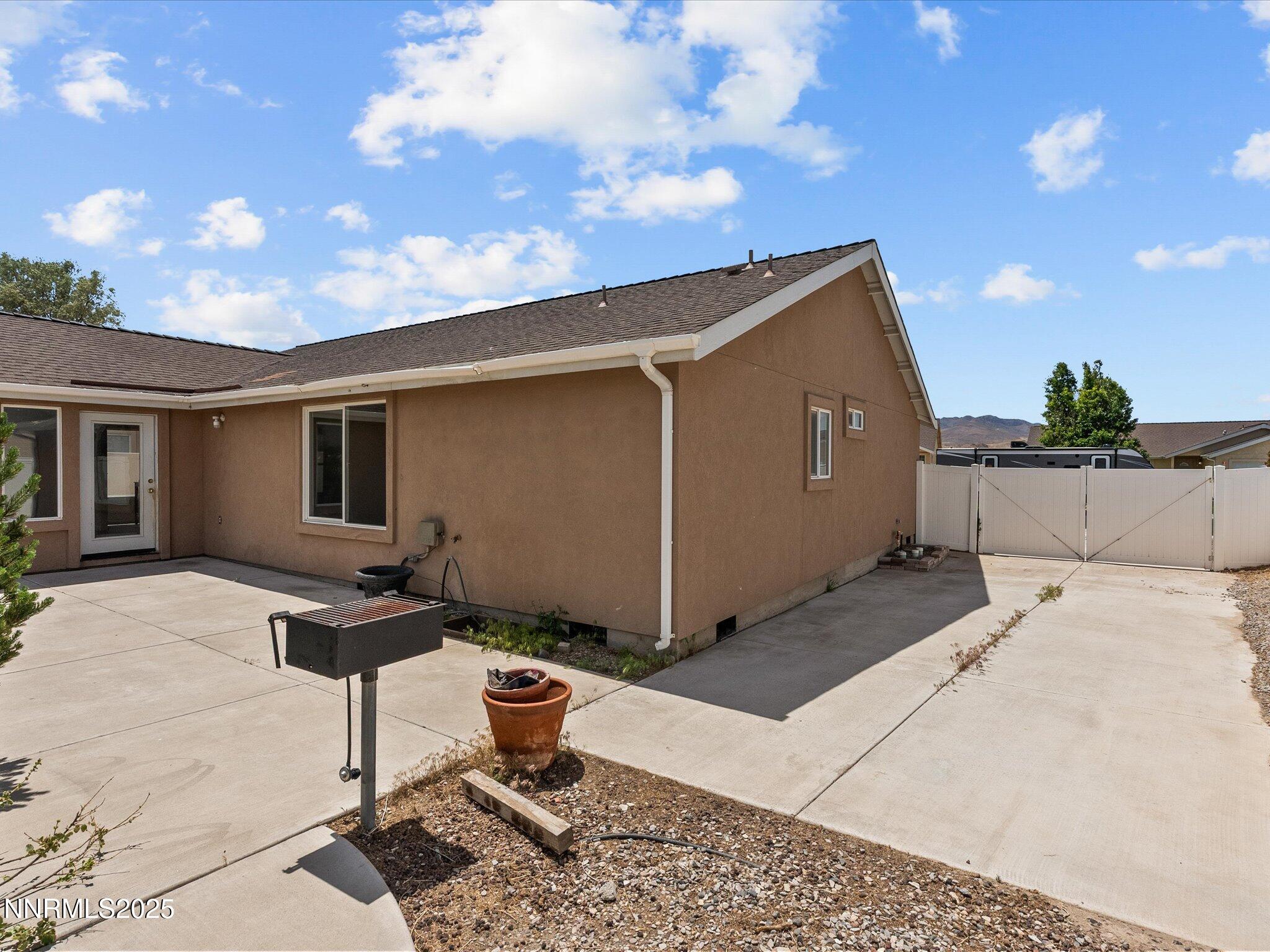1463 Grey Bluffs Drive Property Photo 37