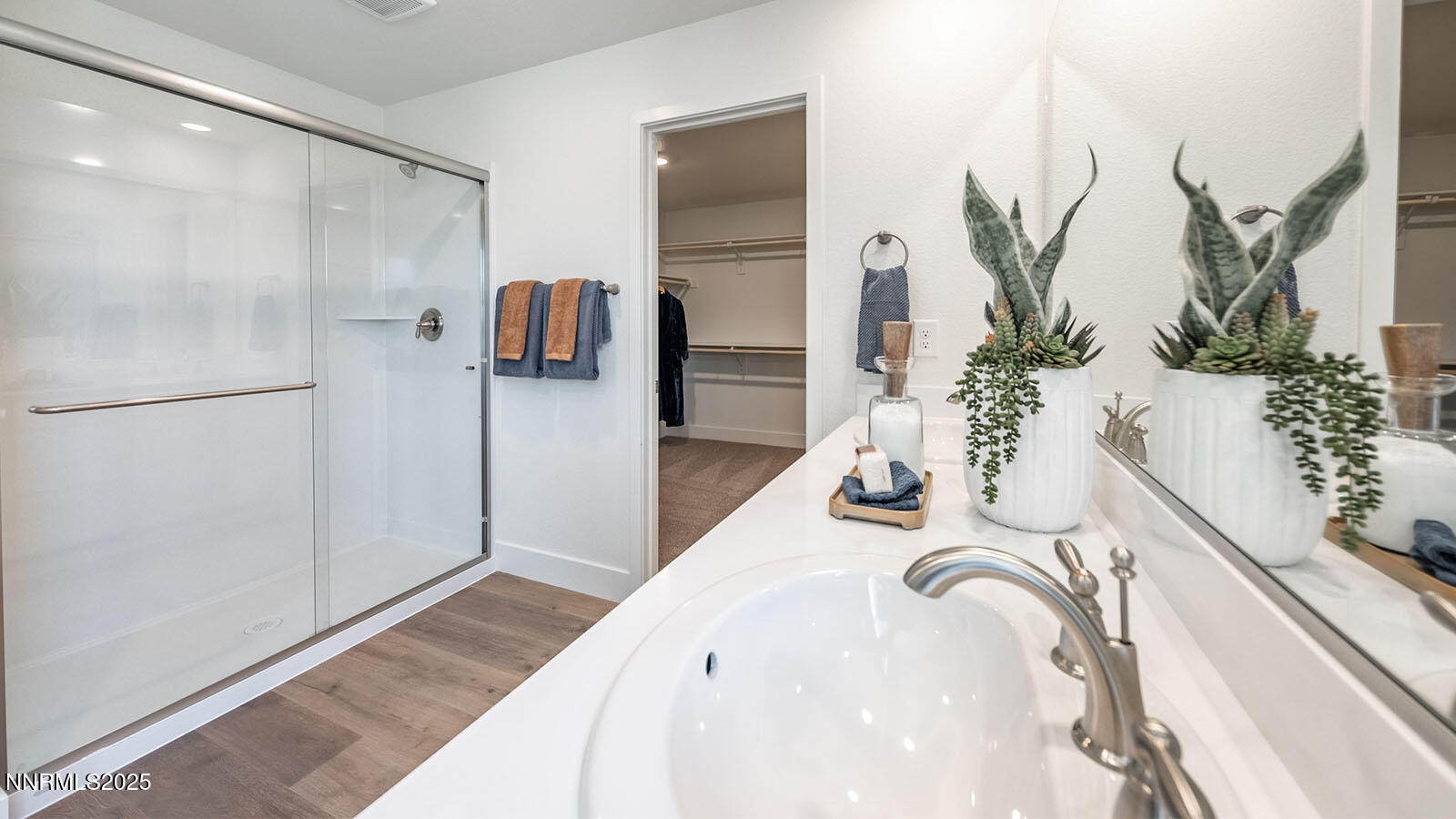 700 Silver Canoe Court Property Photo 17