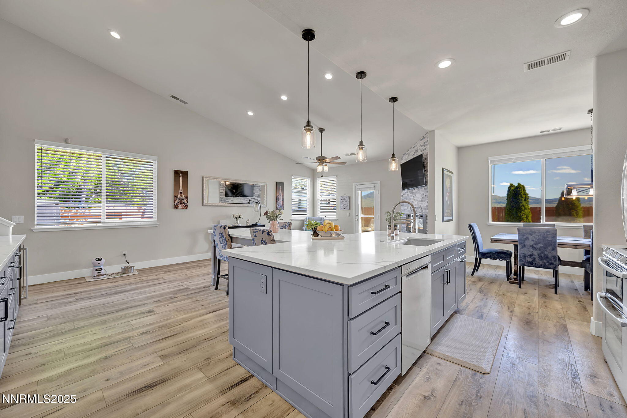 4000 Kettle Rock Court Property Photo 12