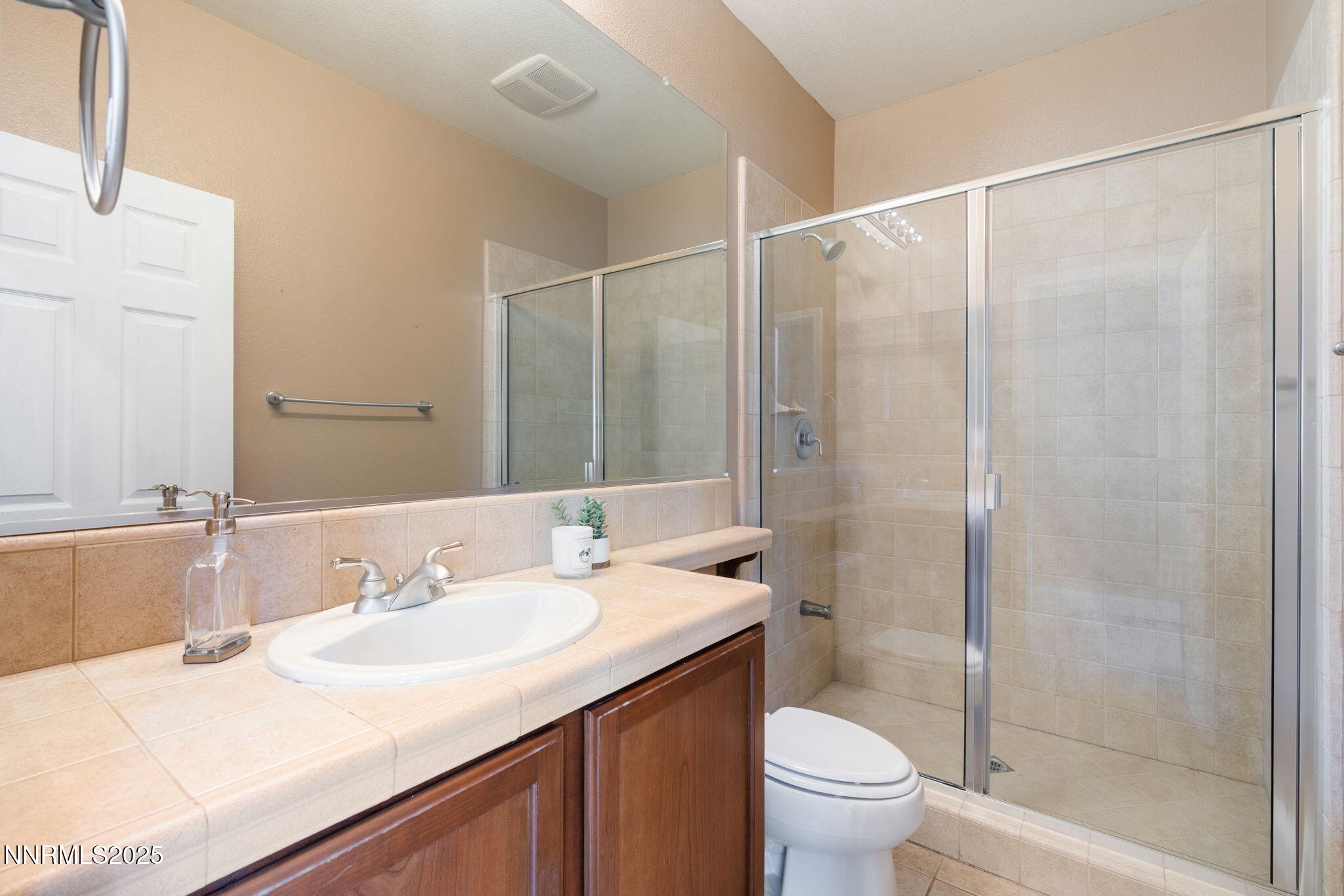 7030 Sterling Point Court Property Photo 12