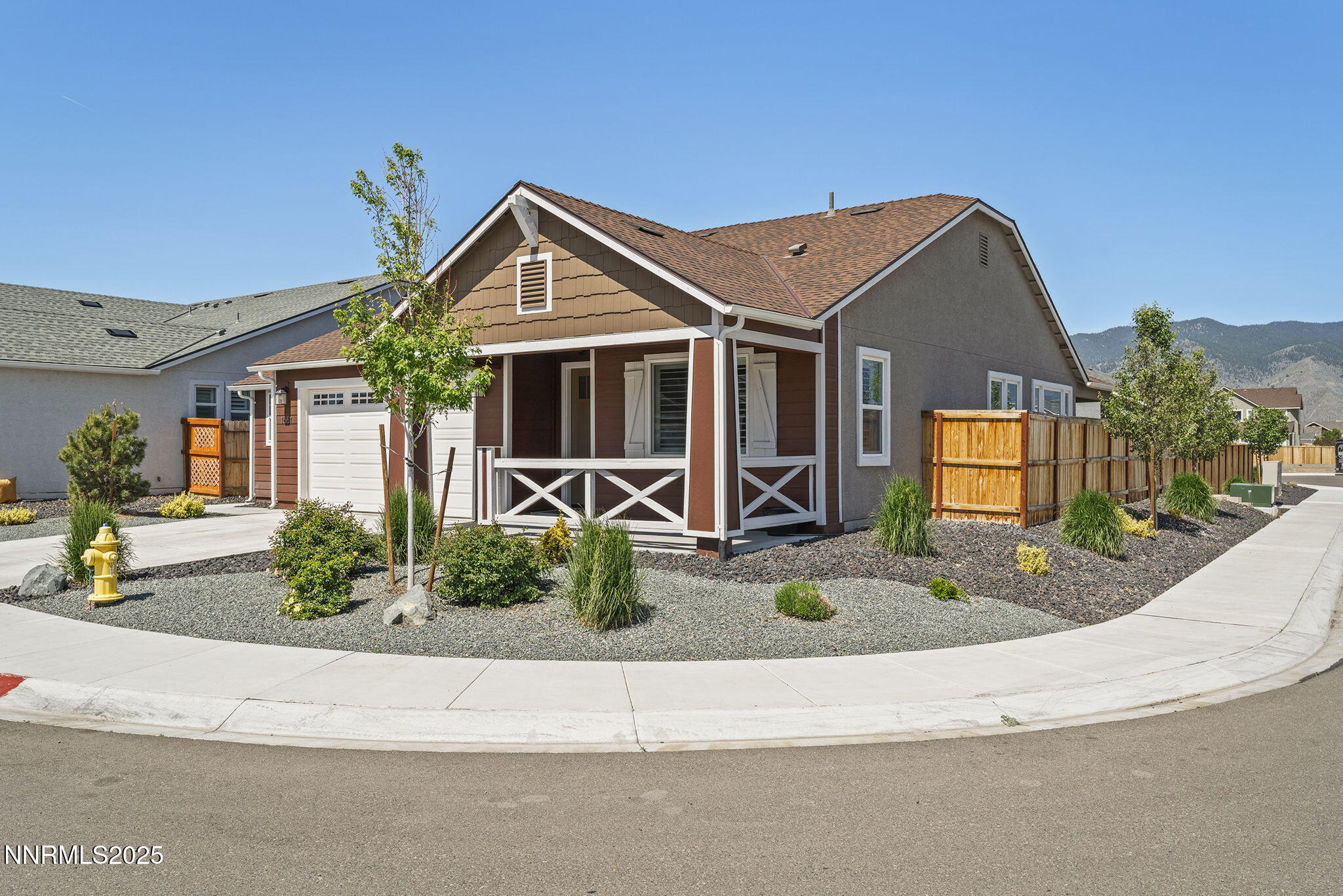 1661 Buttonwillow Street Property Photo 1