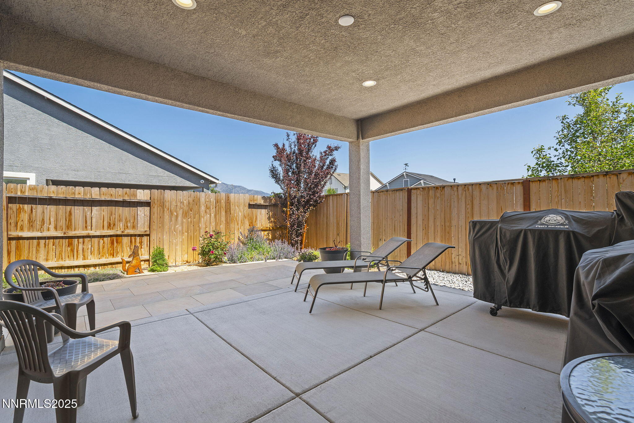 1661 Buttonwillow Street Property Photo 4