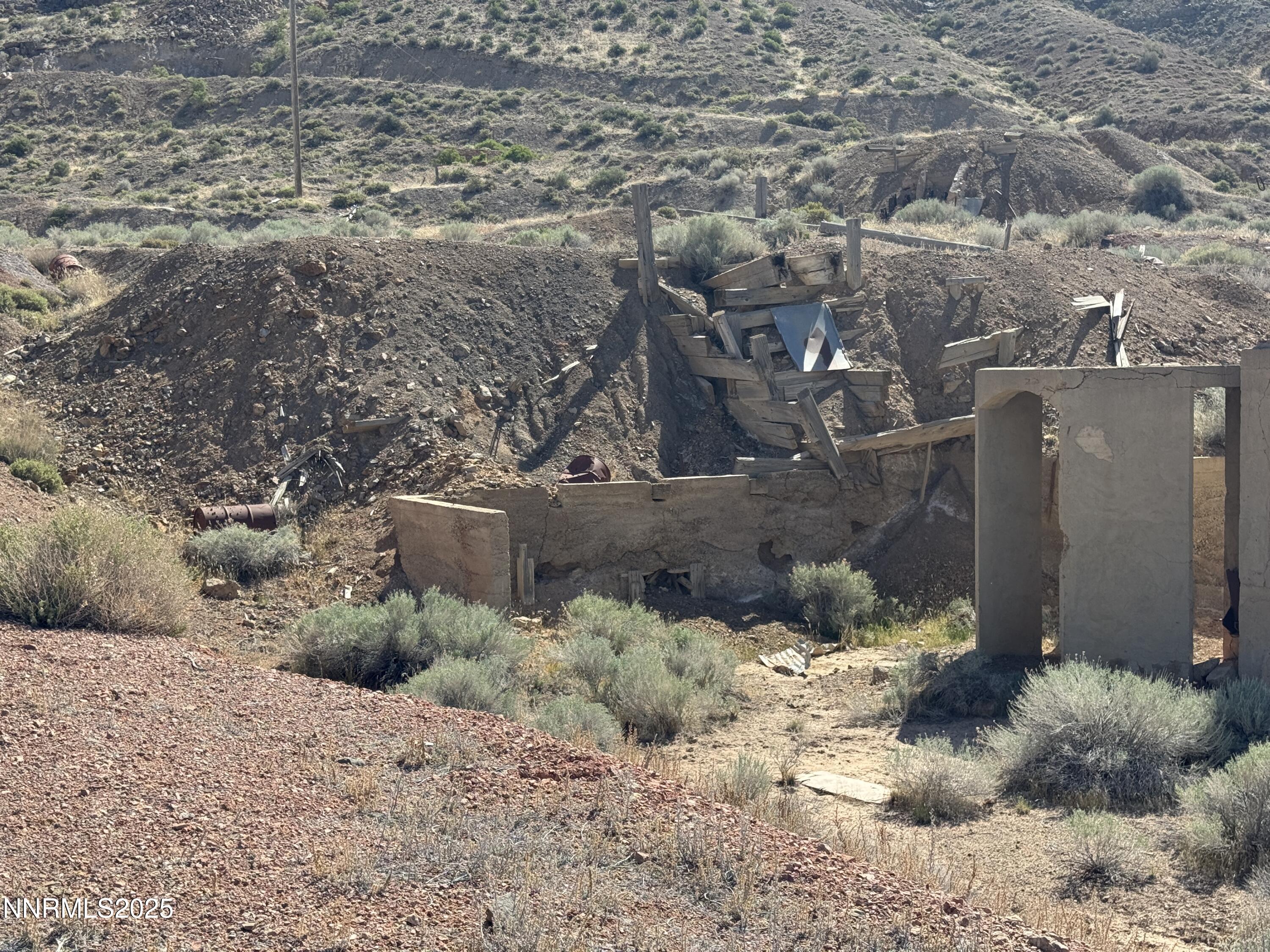 01508012 Coal Canyon Property Photo 3