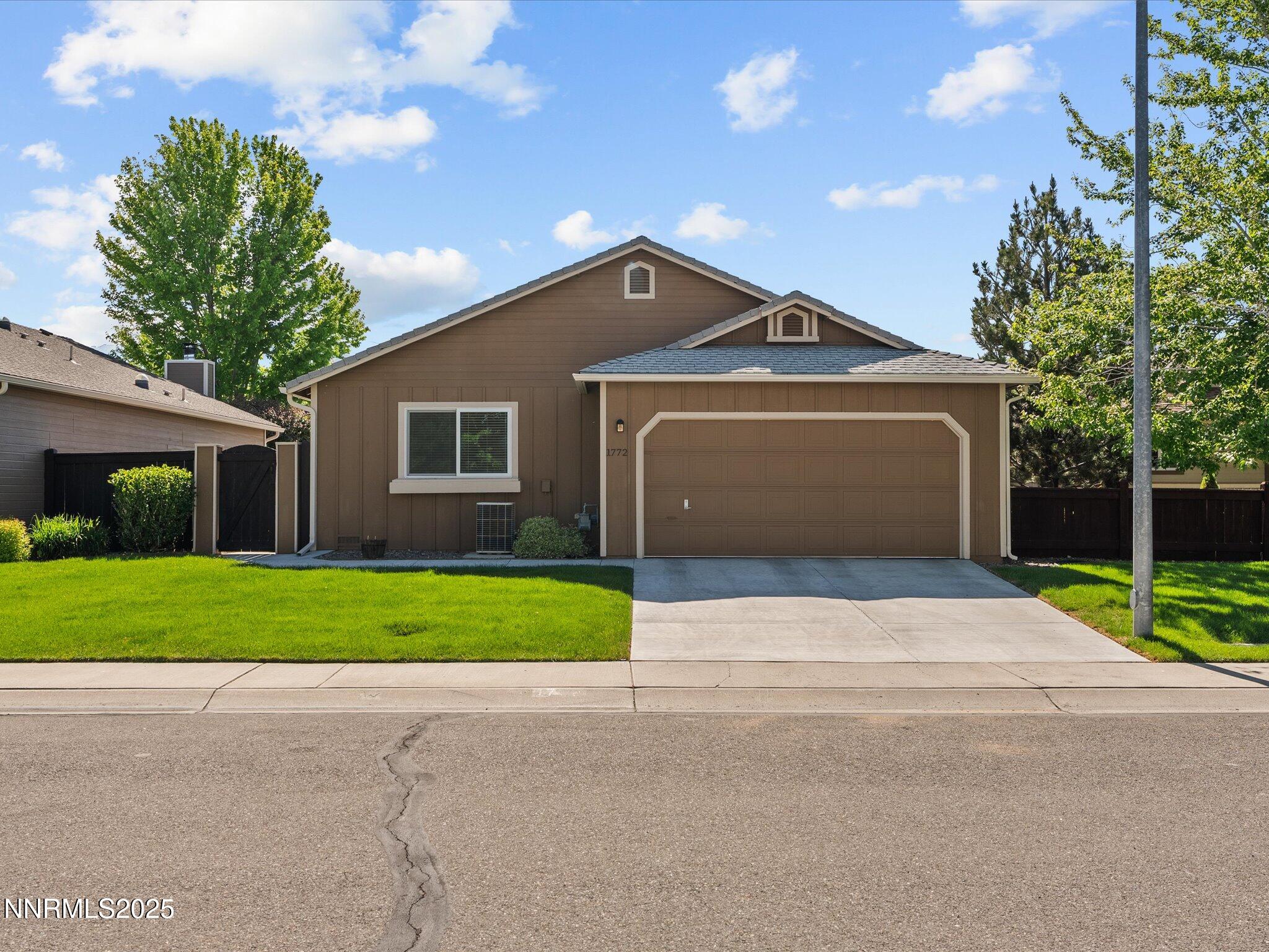 1772 Shamrock Circle Property Photo 1