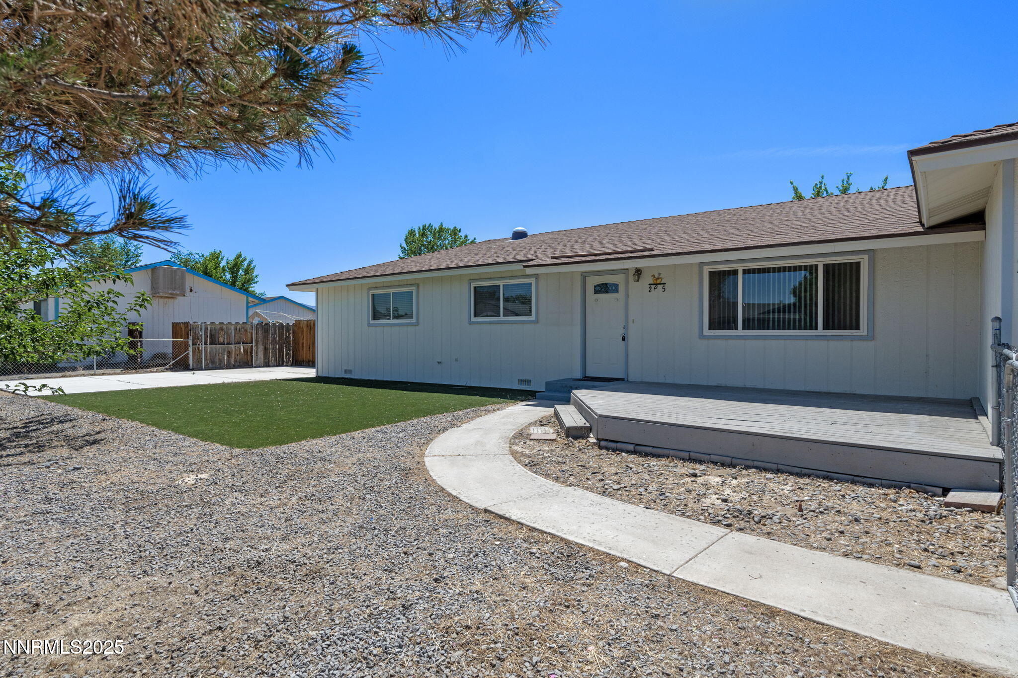 295 Sandia Drive Property Photo 1