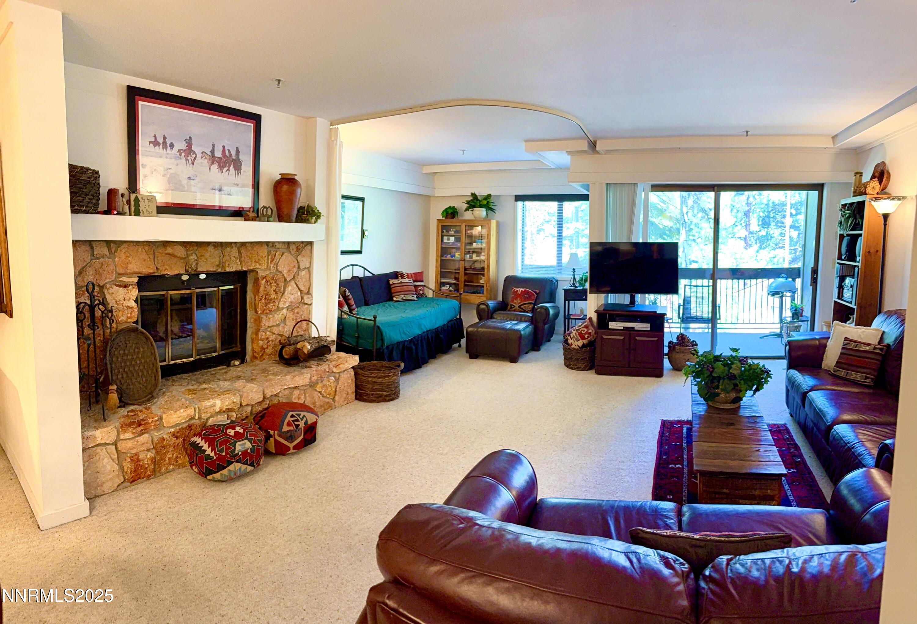 333 Ski Way Property Photo 1