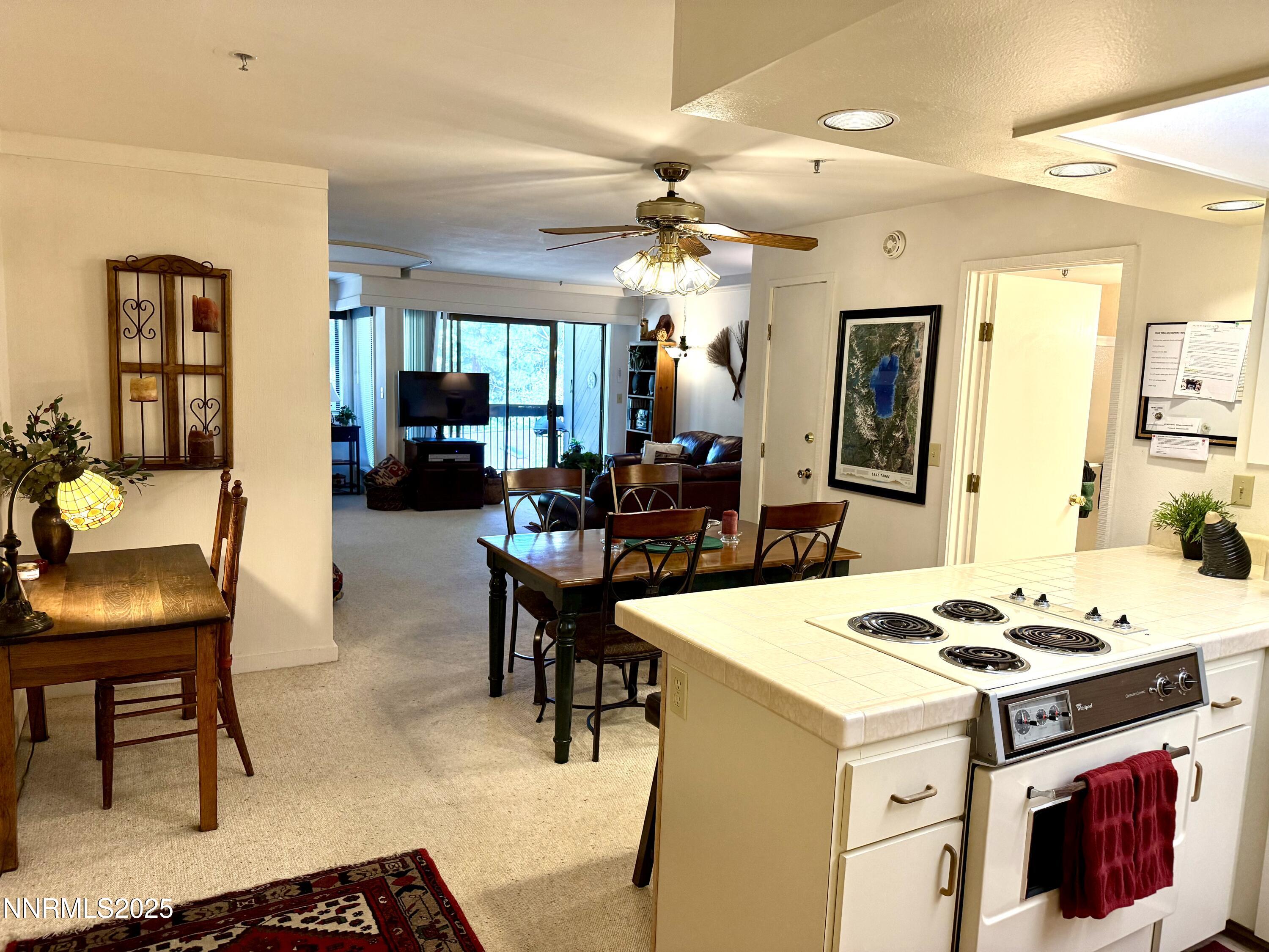 333 Ski Way Property Photo 3