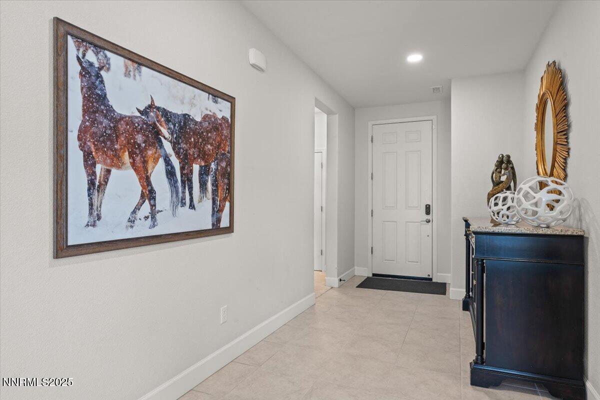 6422 Eagle Peak Drive Property Photo 4
