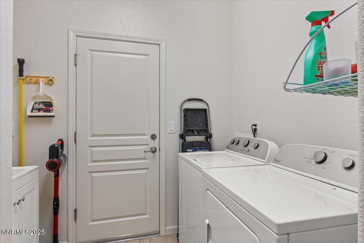 1380 Wakefield Trail Property Photo 59