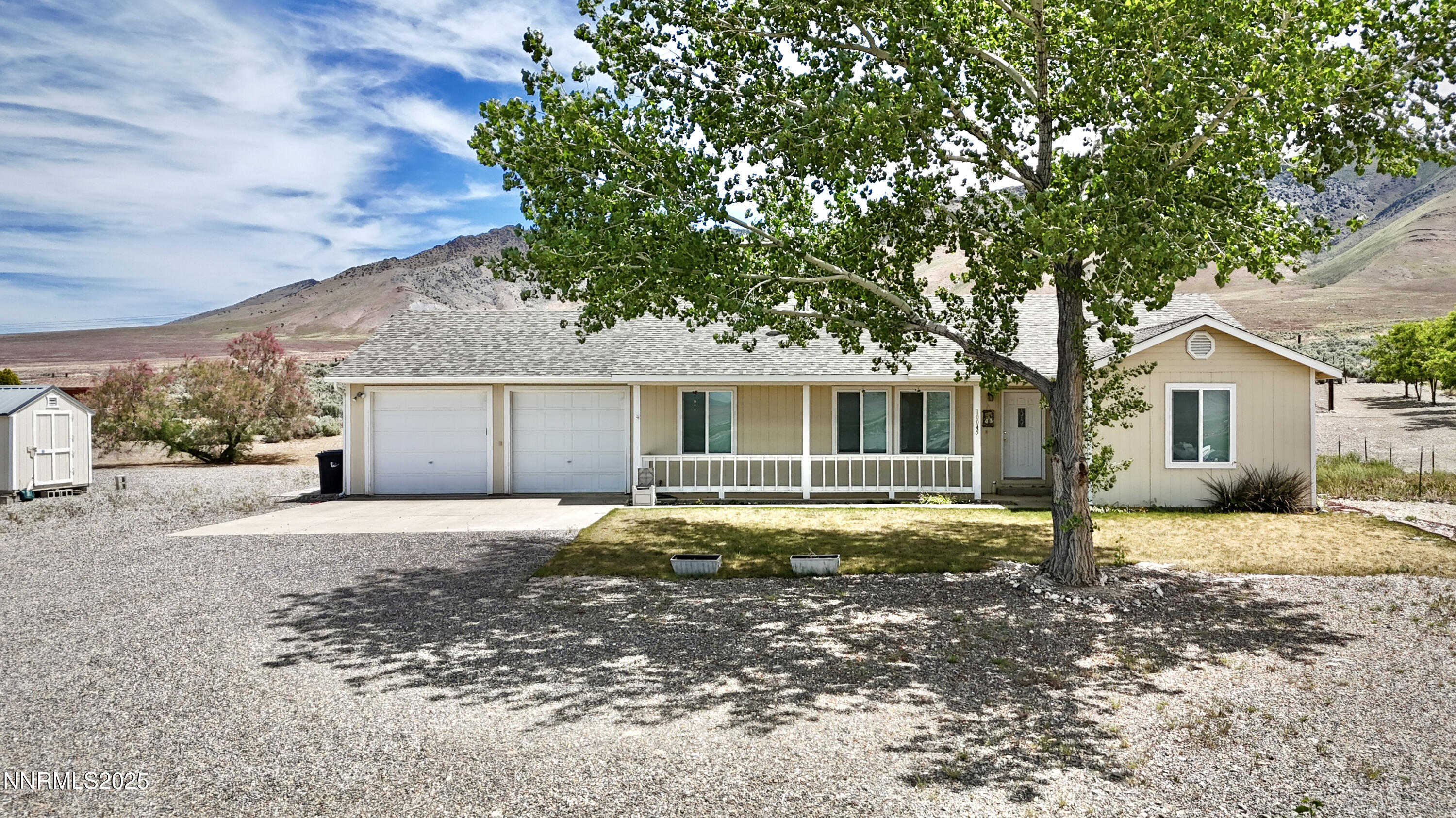 10045 Reins Way Property Photo 1