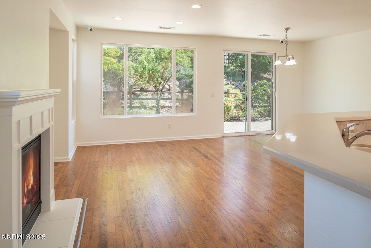 9121 Quilberry Way Property Photo 7