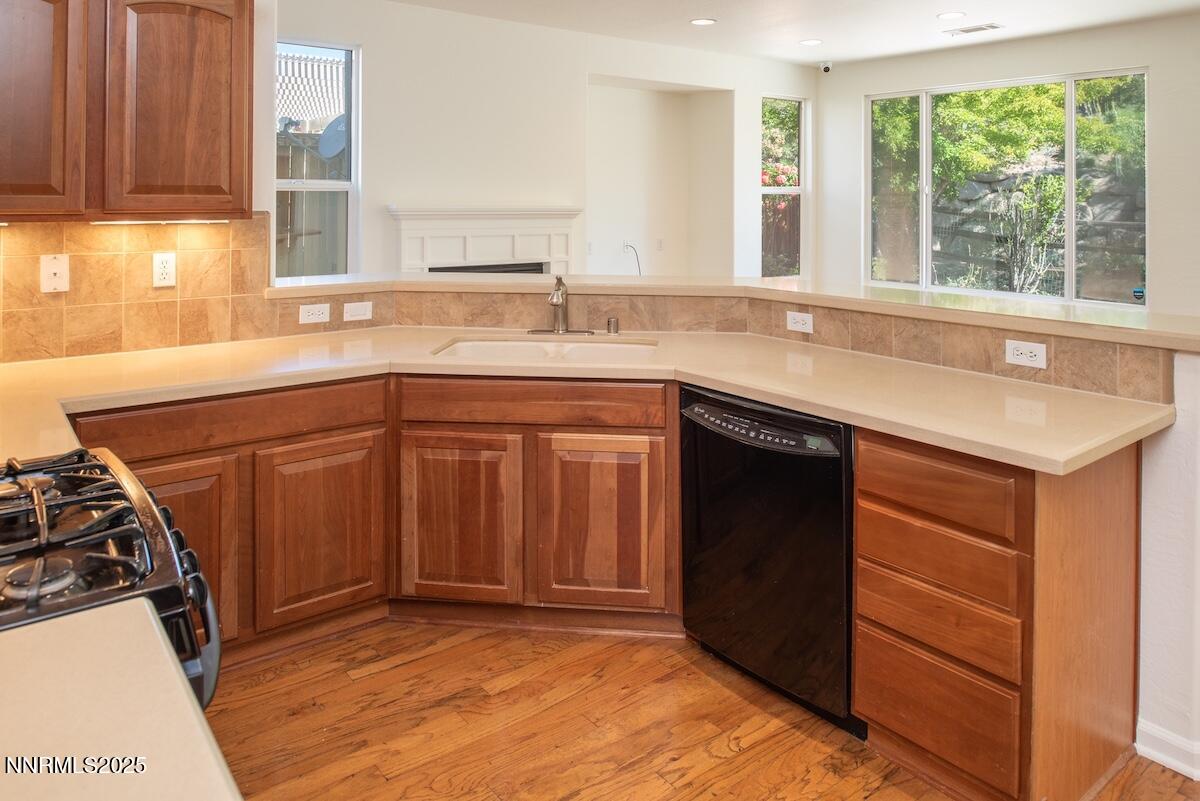 9121 Quilberry Way Property Photo 12