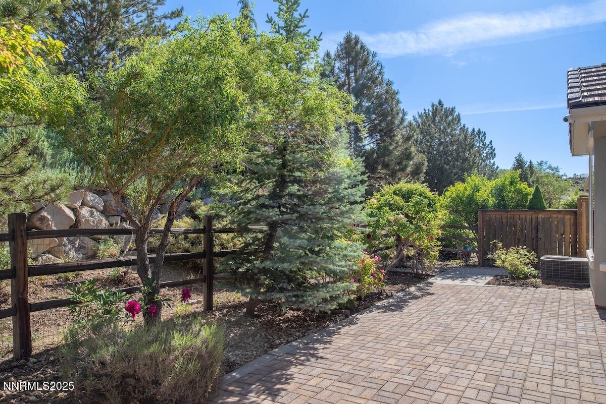 9121 Quilberry Way Property Photo 25