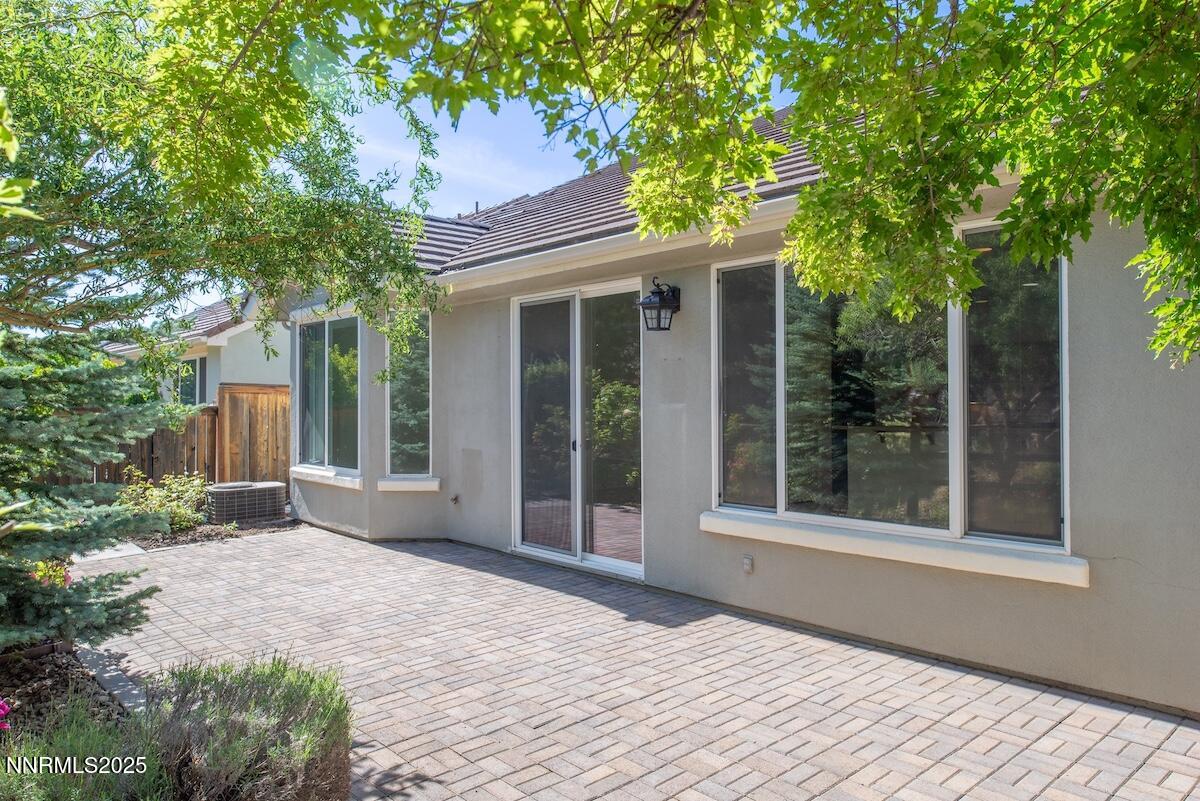 9121 Quilberry Way Property Photo 28