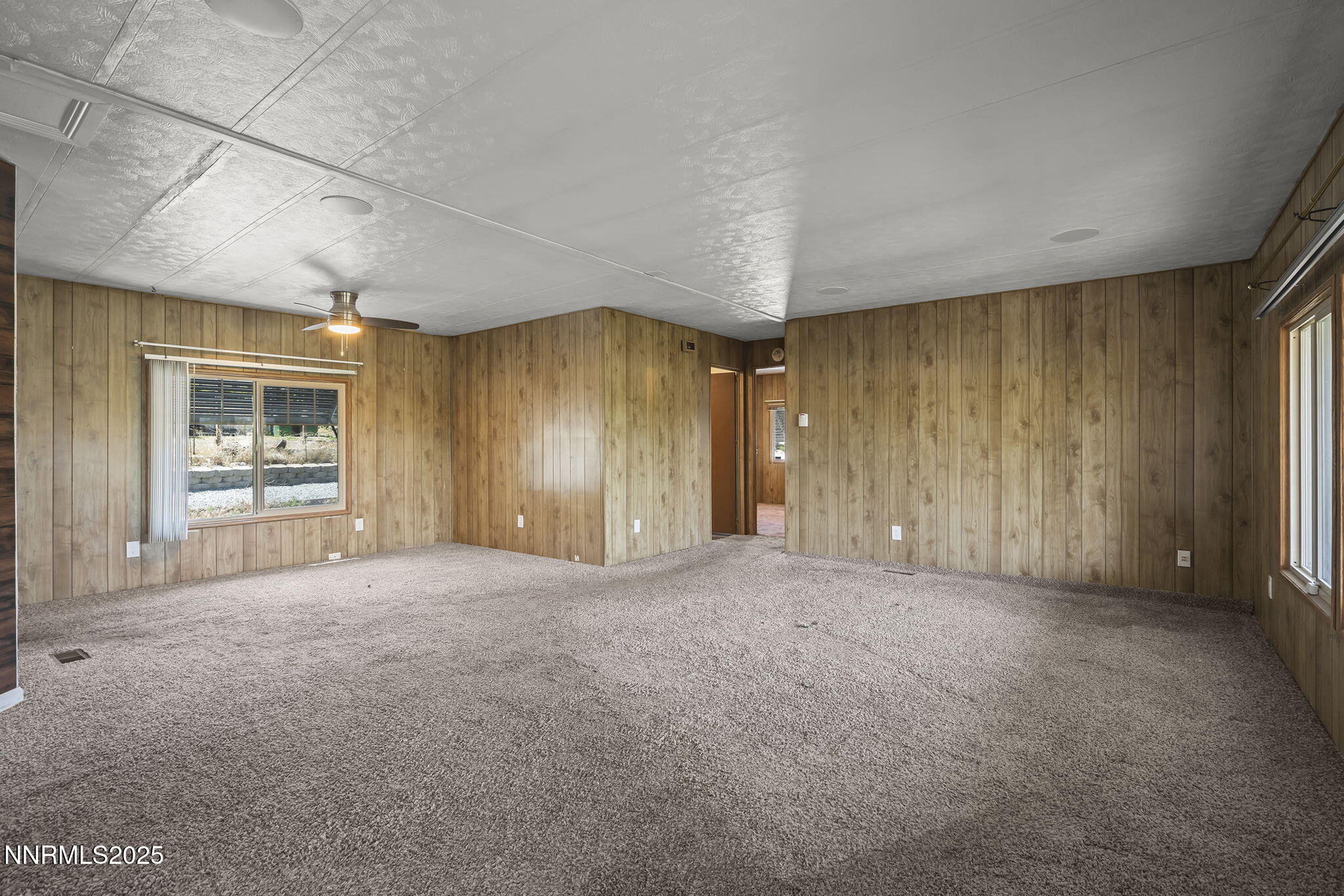 4658 Maynard Way Property Photo 2