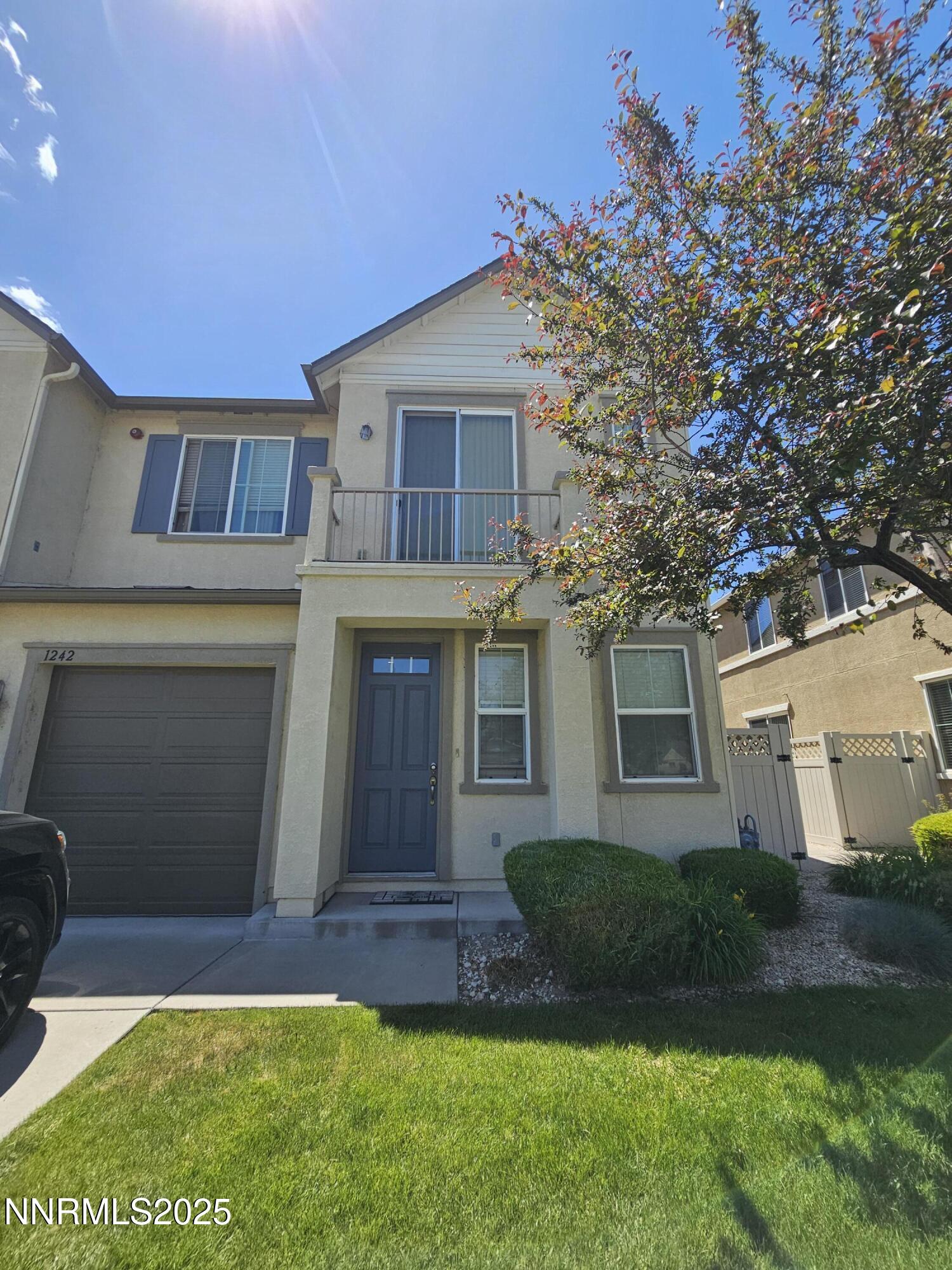 1242 Figuero Way Property Photo 1