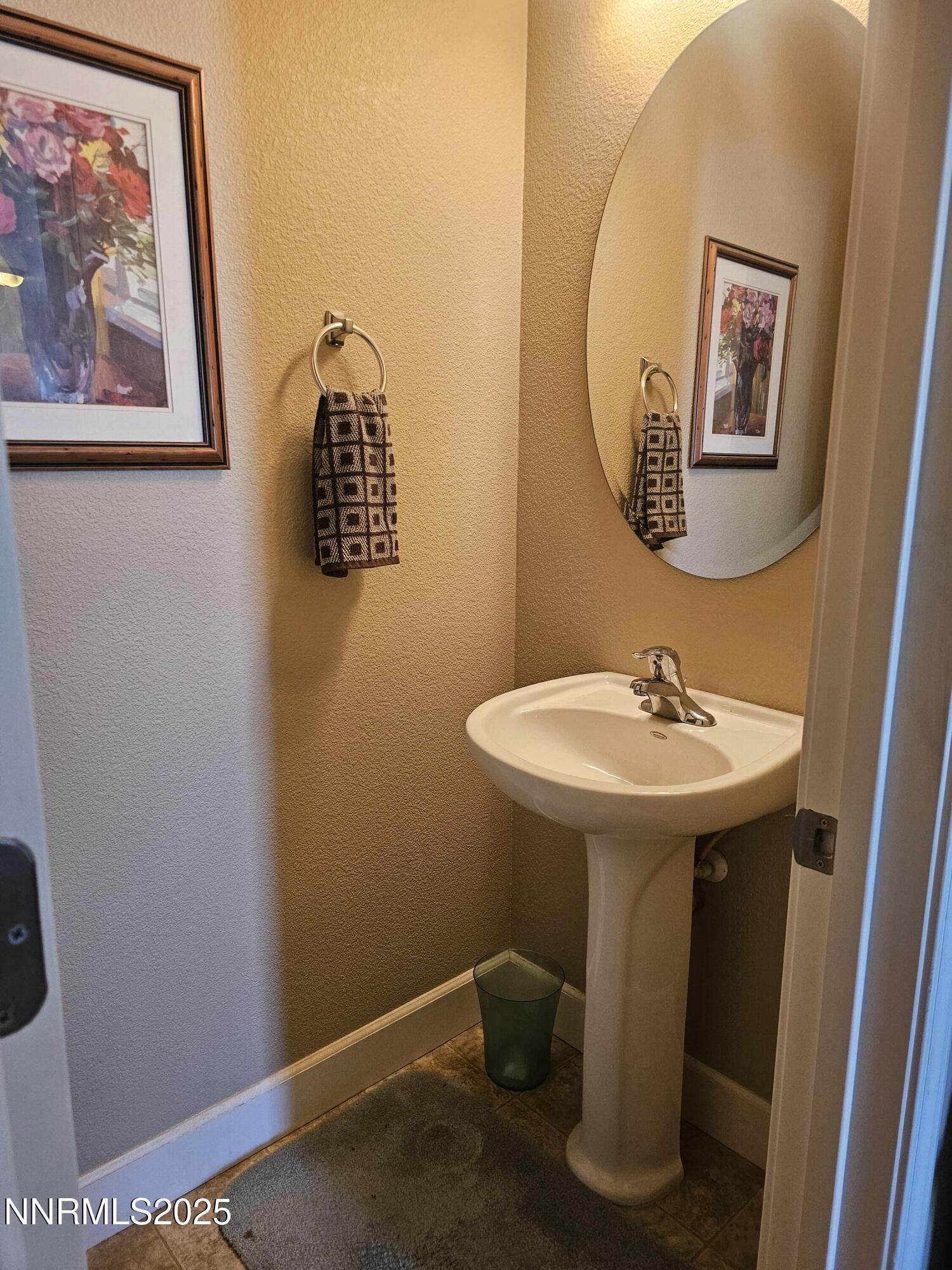 1242 Figuero Way Property Photo 5