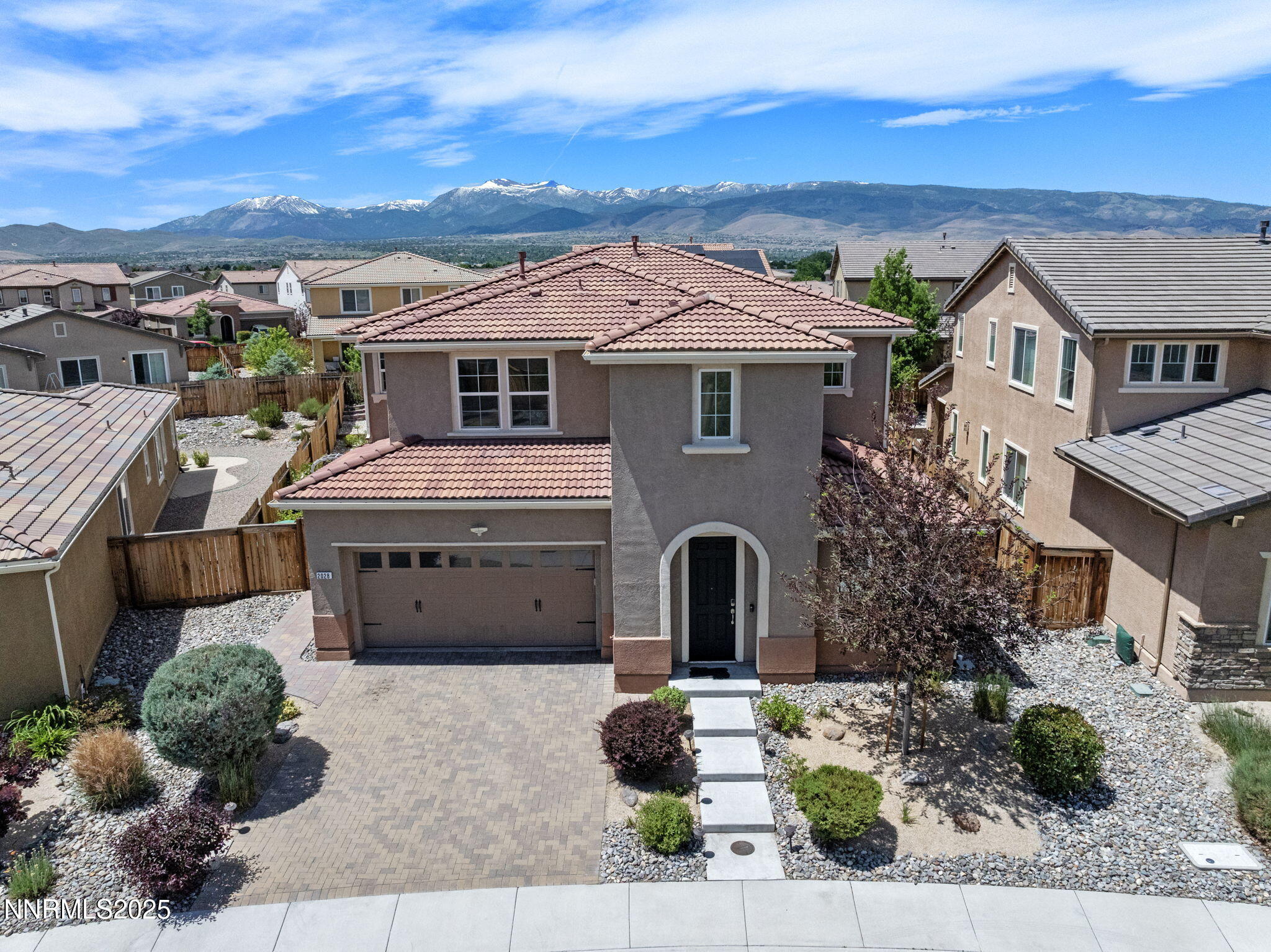 2028 Bayview Drive Property Photo 1