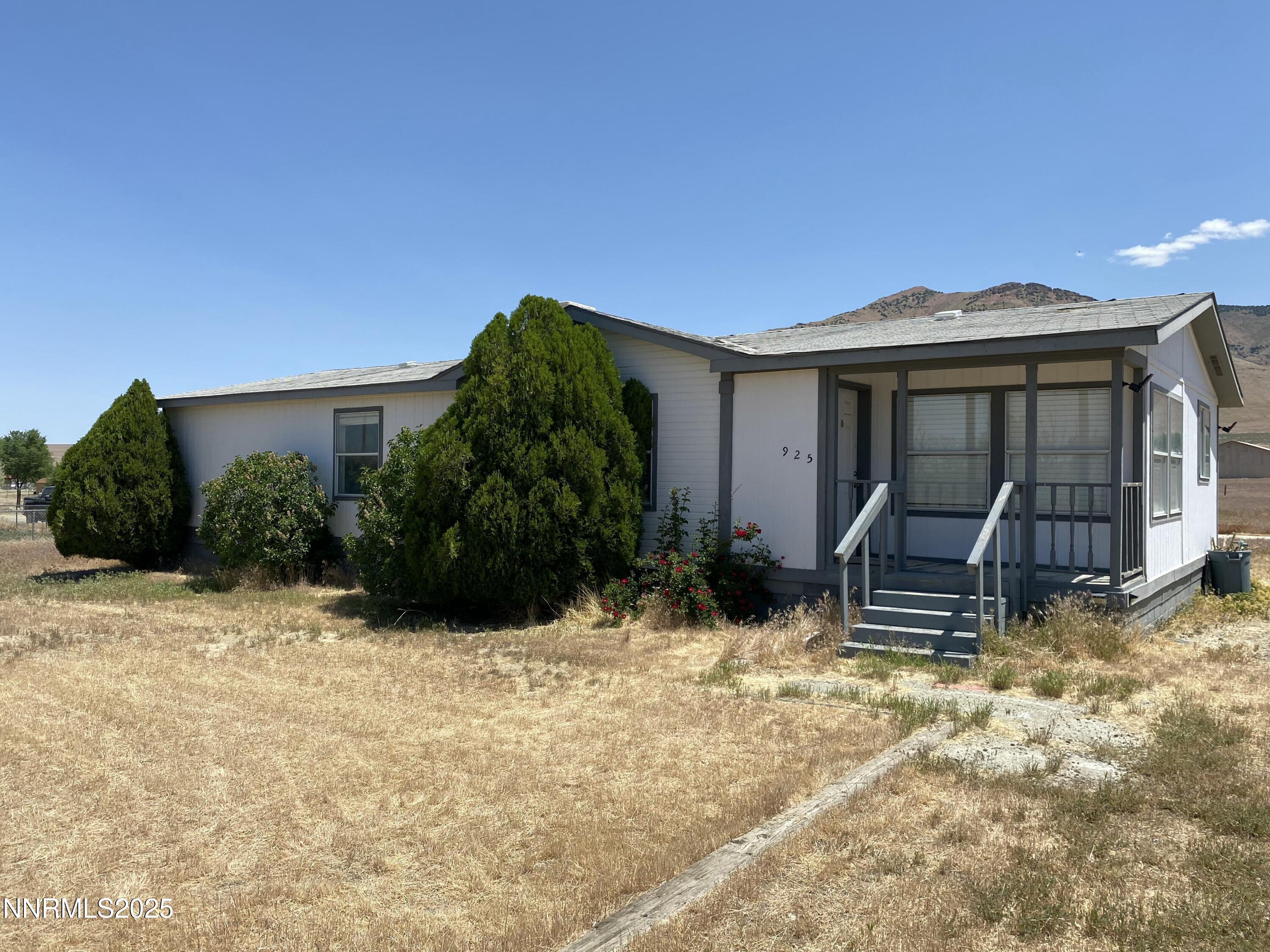 925 Tony Drive Property Photo 1