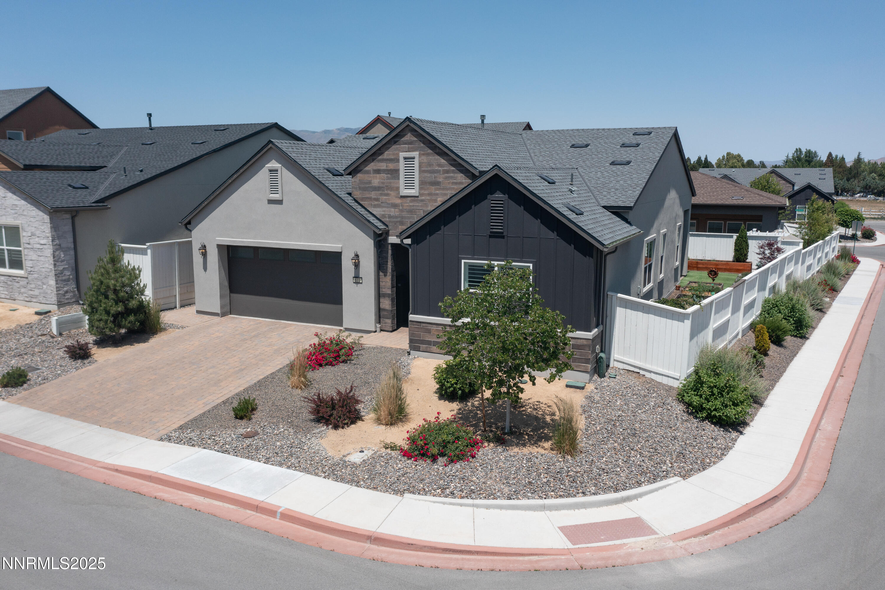 611 Camargue Trail Property Photo 1
