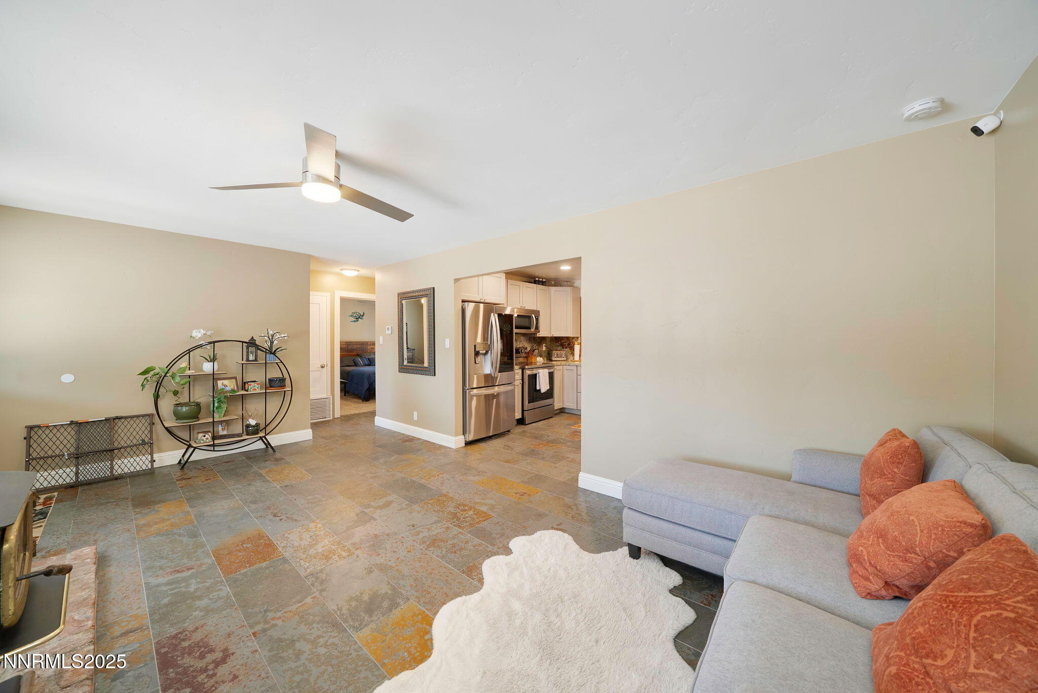 12245 Spruce Lane Property Photo 8