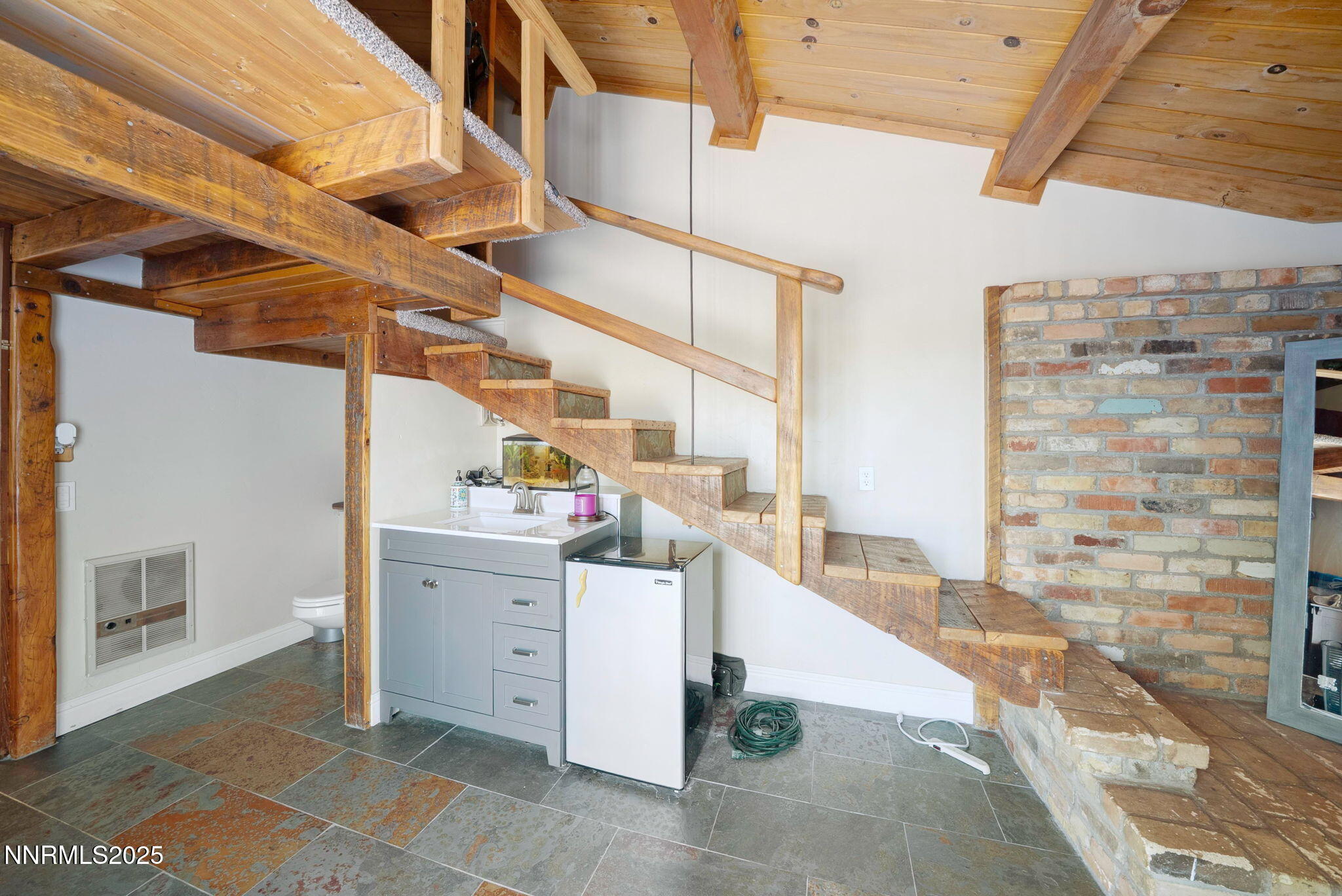 12245 Spruce Lane Property Photo 14