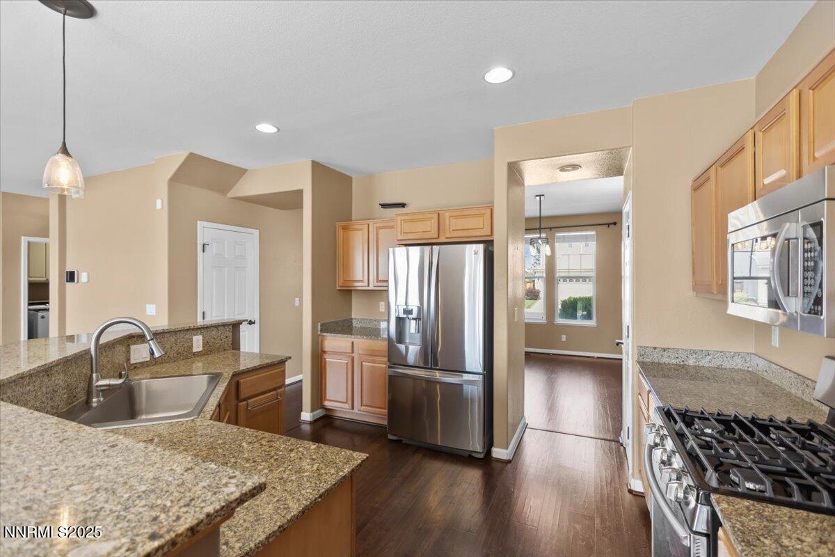 6595 Geranium Way Property Photo 12